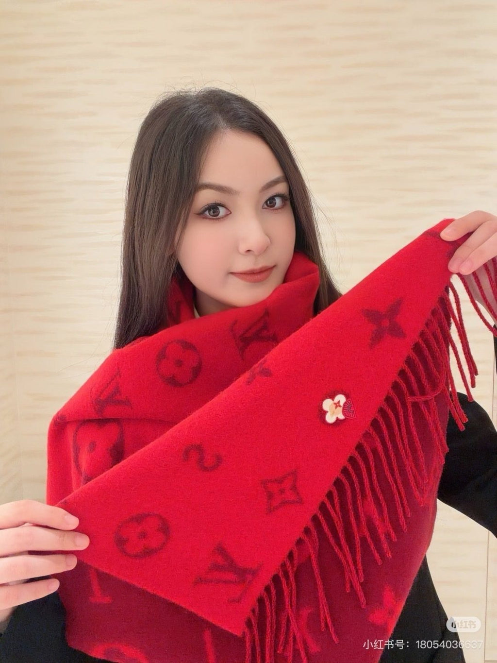 Louis Vuitton Reykjavik 2.0 Red Monogram Scarf — model