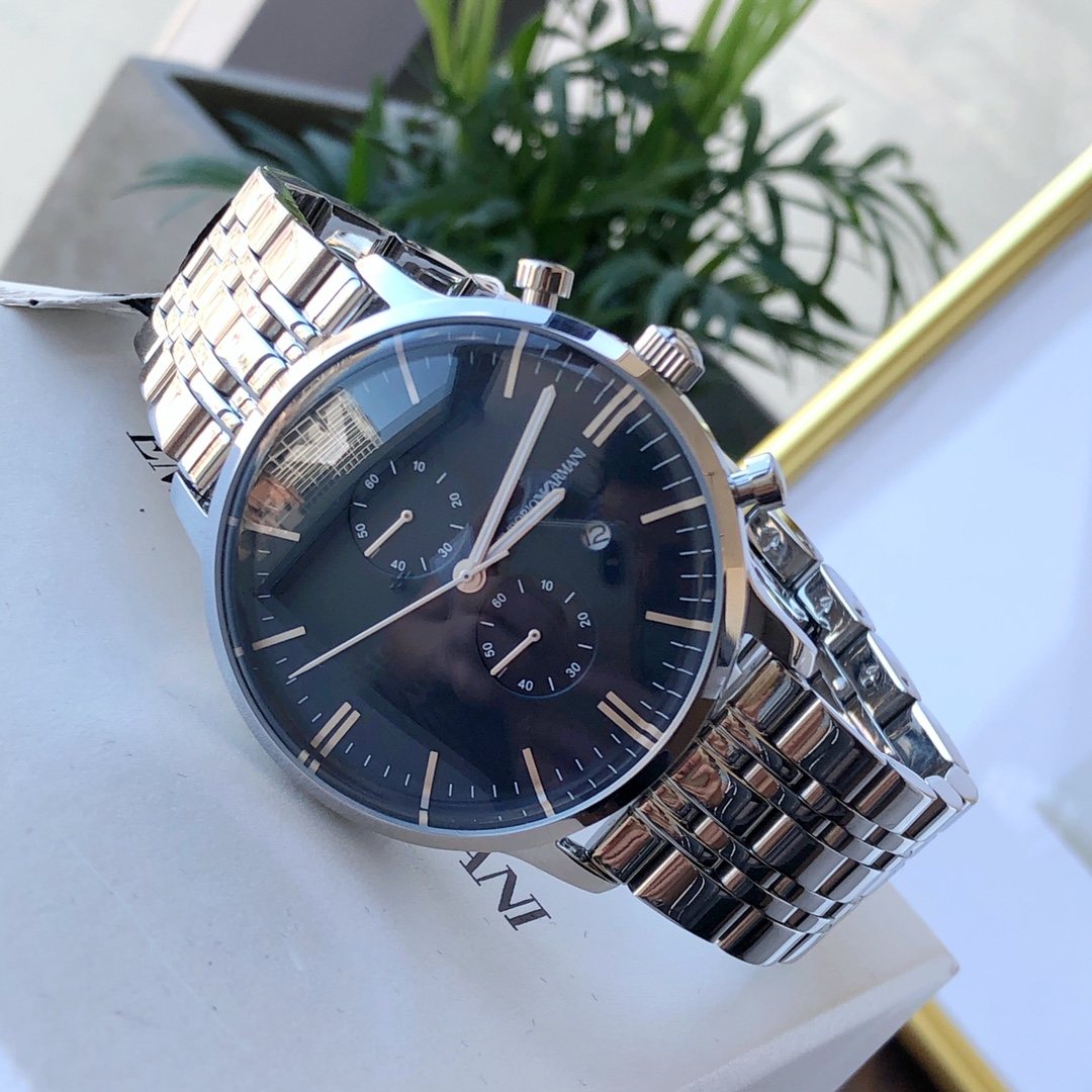 EMPORIO ARMANI Black Dial Bracelet Watch — front
