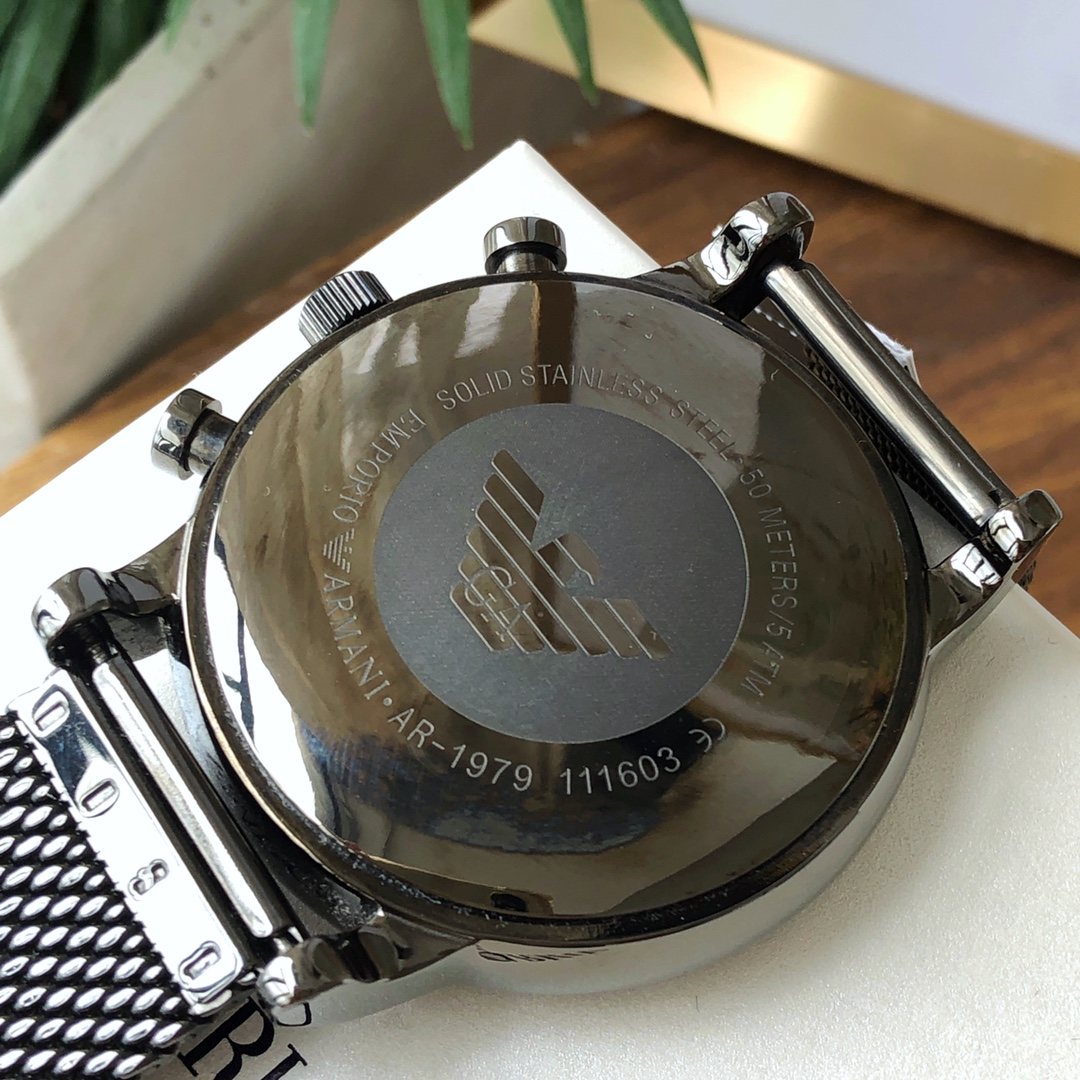 EMPORIO ARMANI Navy Mesh Bracelet Watch — back