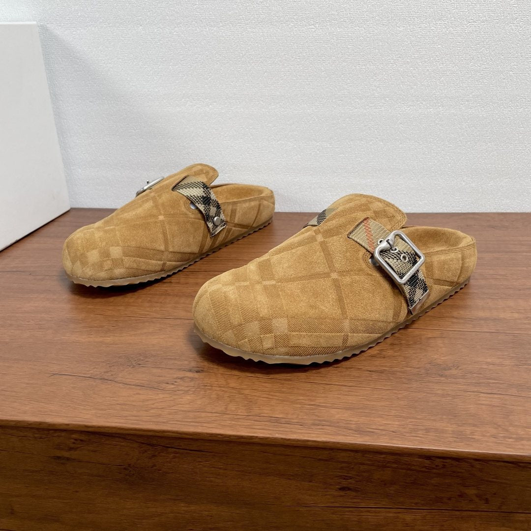 Burberry Men's Patterned Slip-On Sandals — front