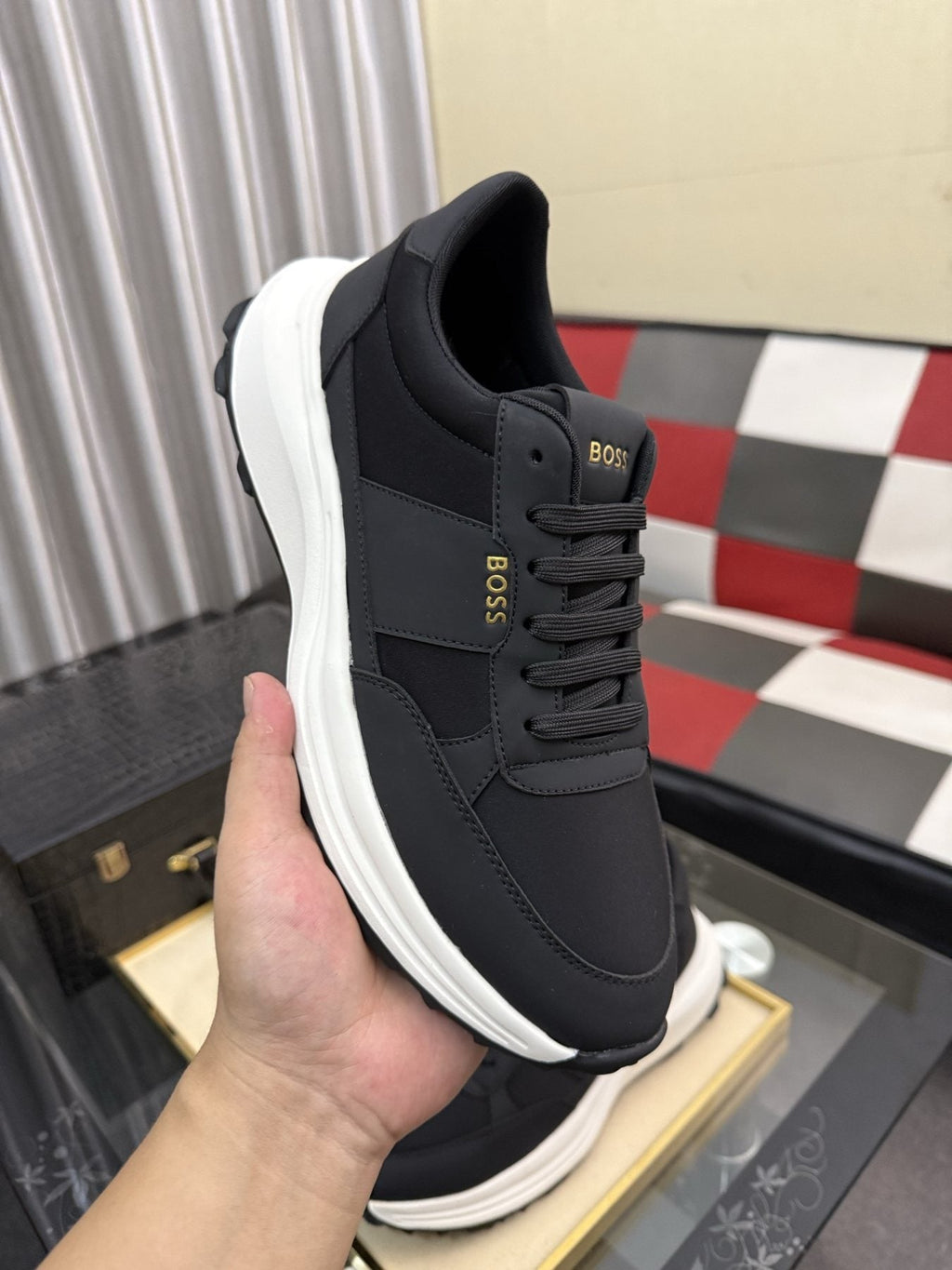 微商相册测试鞋子-BOSS Layered Low-Top Sneakers — side