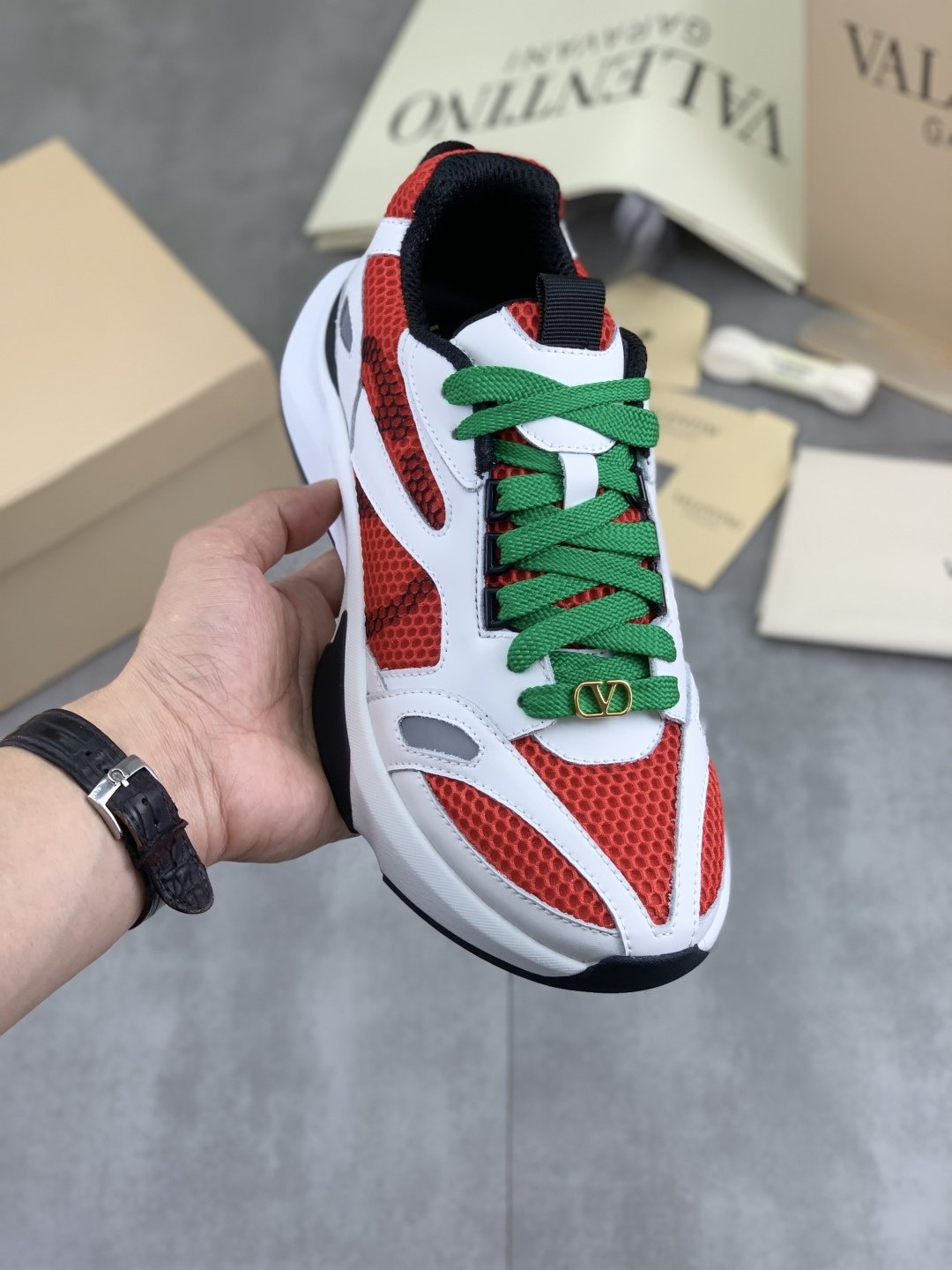 微商相册测试鞋子-Valentino Color-Block Mesh Sneakers — front