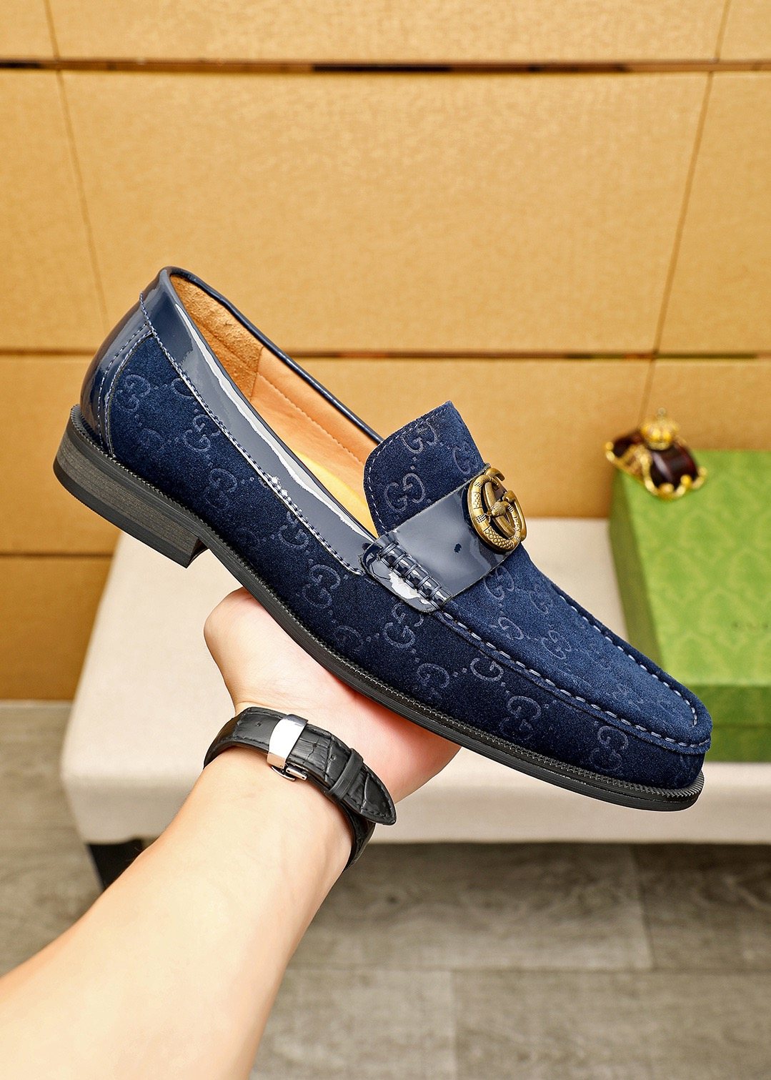 Gucci Patterned Hardware Loafers — side