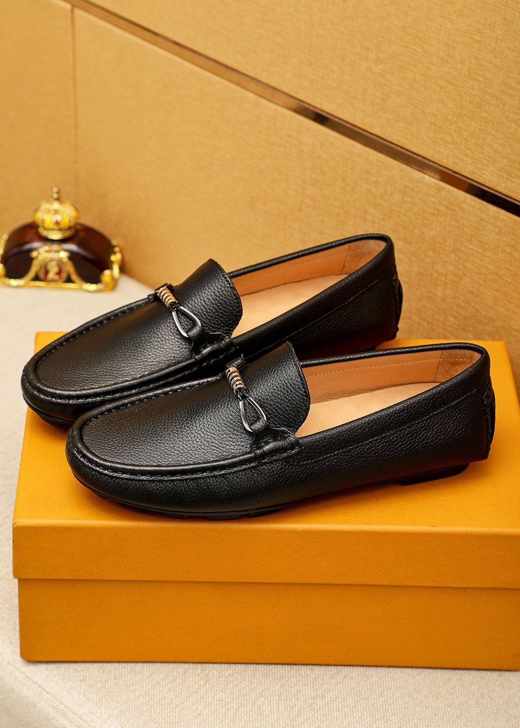 Louis Vuitton Pebble-Grain Bit Loafers — front