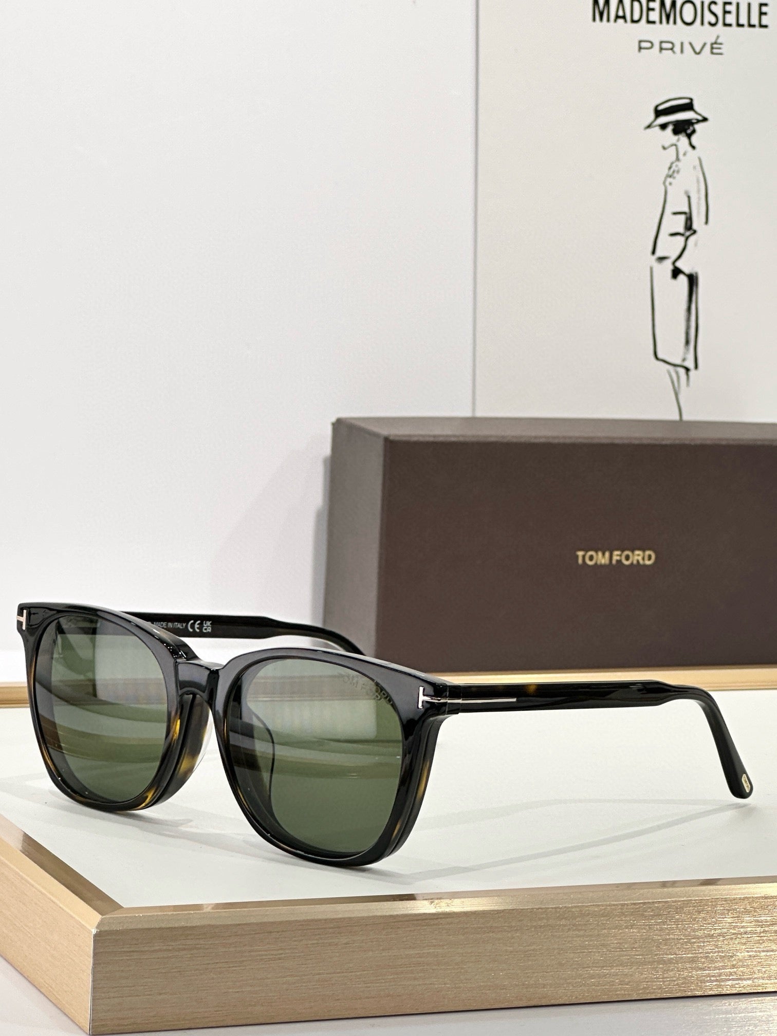 TOM FORD Sunglasses-TF6052-D-B