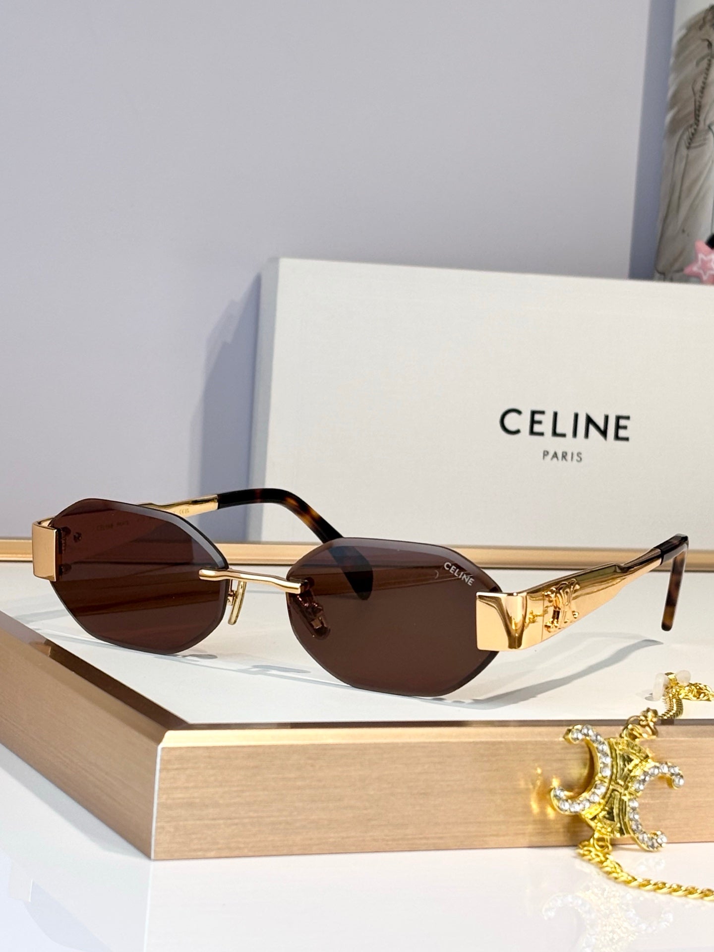CELINE Sunglasses-CL42119U