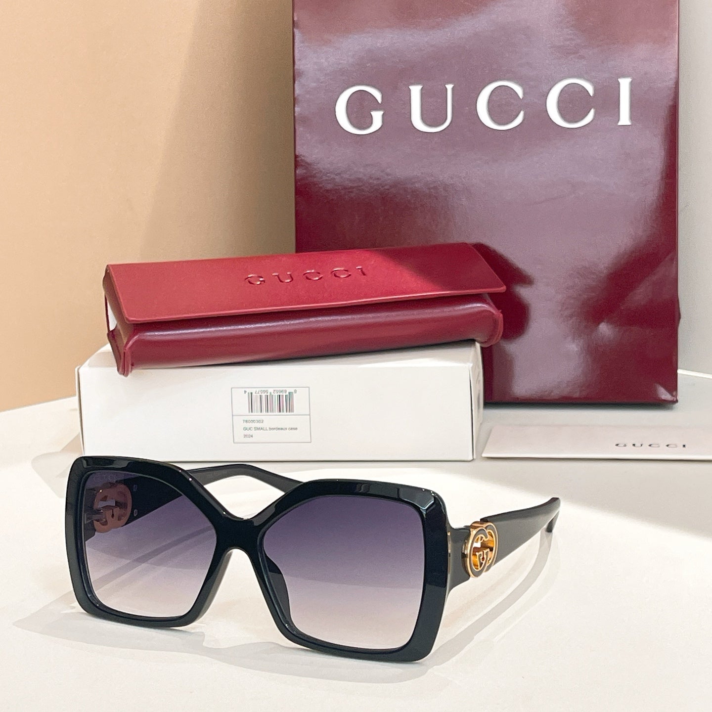 GUCCI Sunglasses-GG2015S