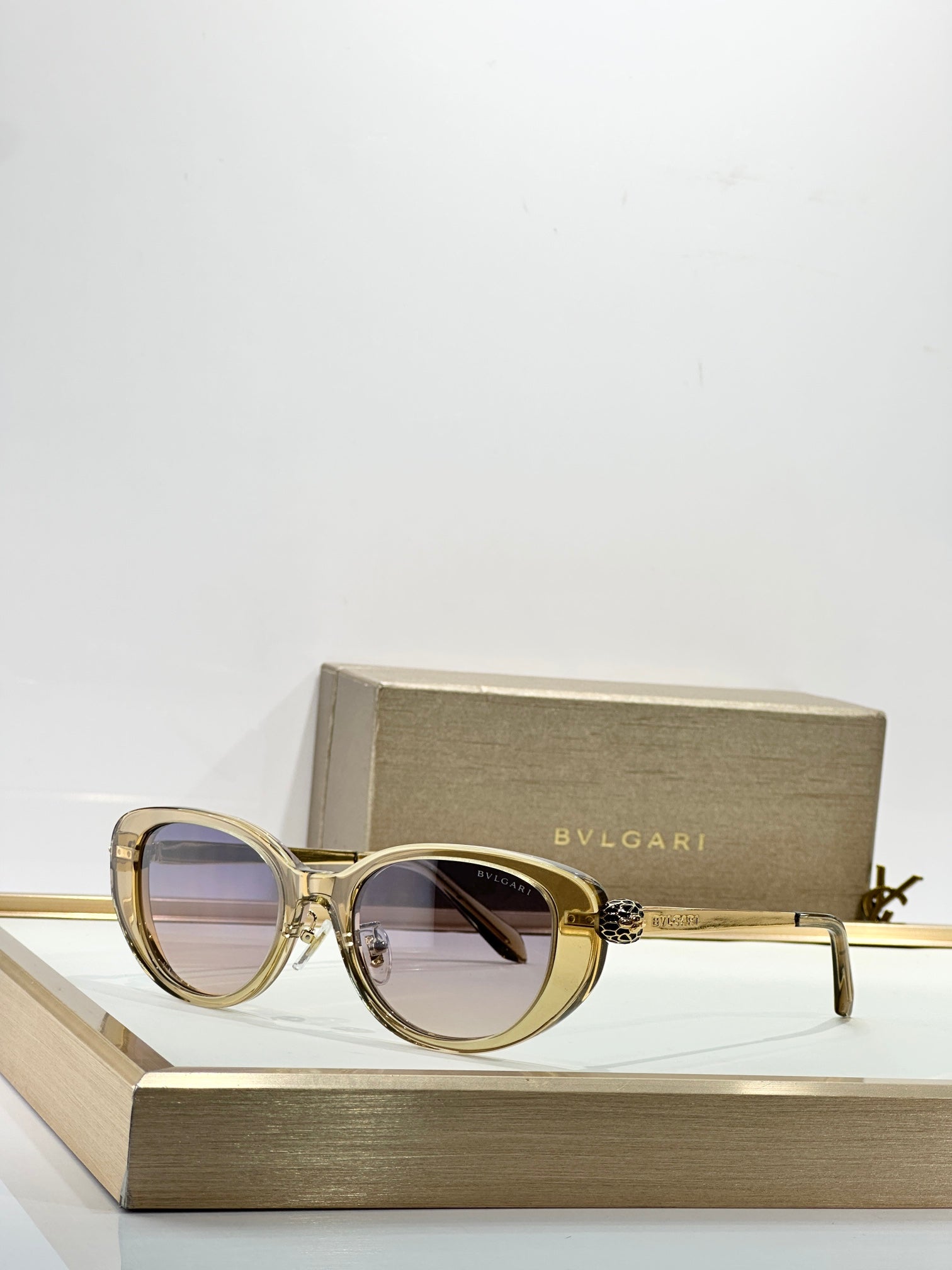 BVLGARY Sunglasses-BV40067I