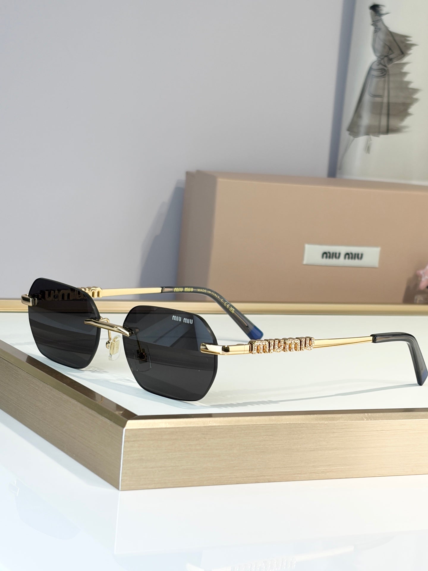 MIUMIU Sunglasses-MU947S
