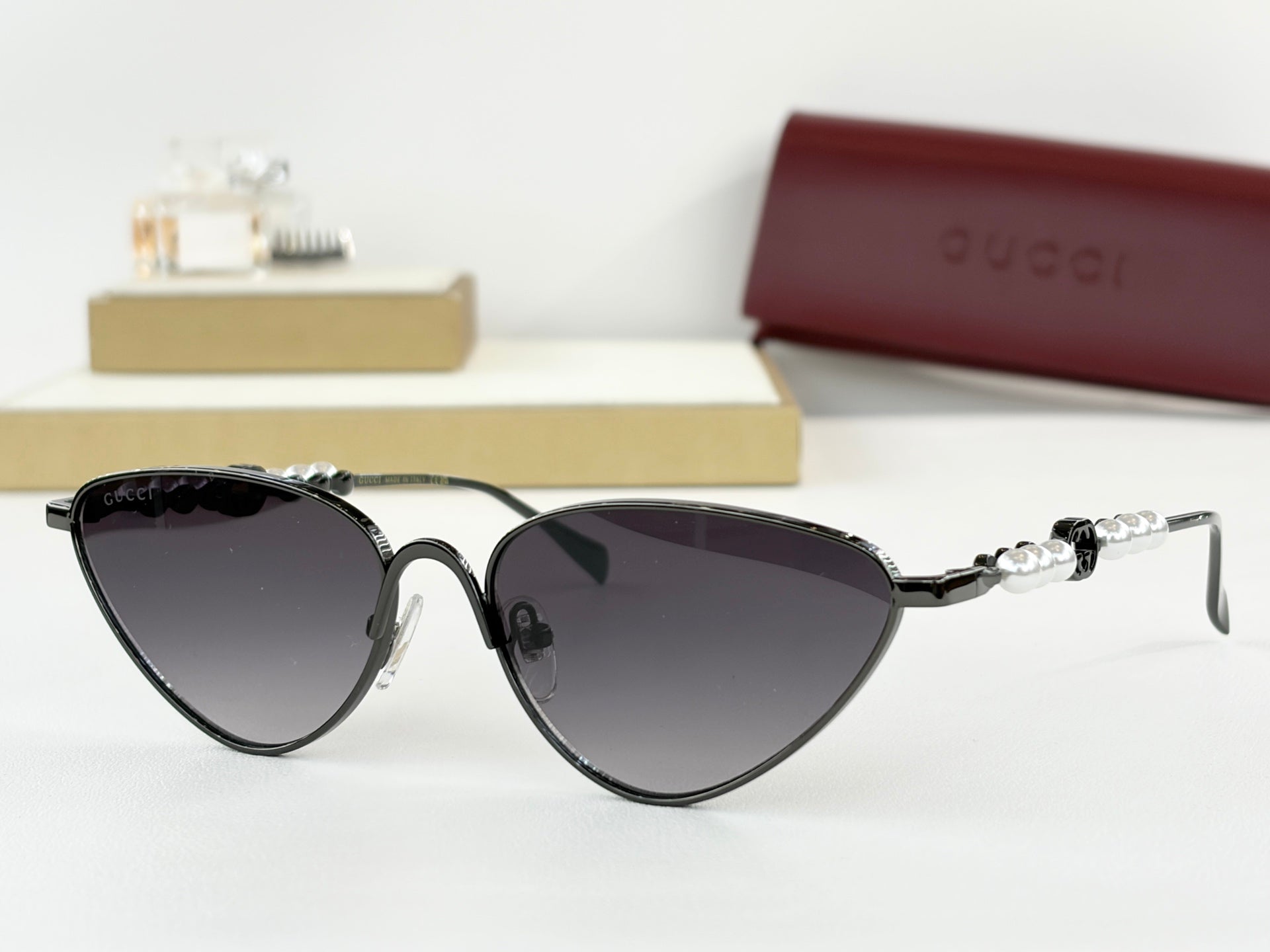 GUCCI Sunglasses-GG1666