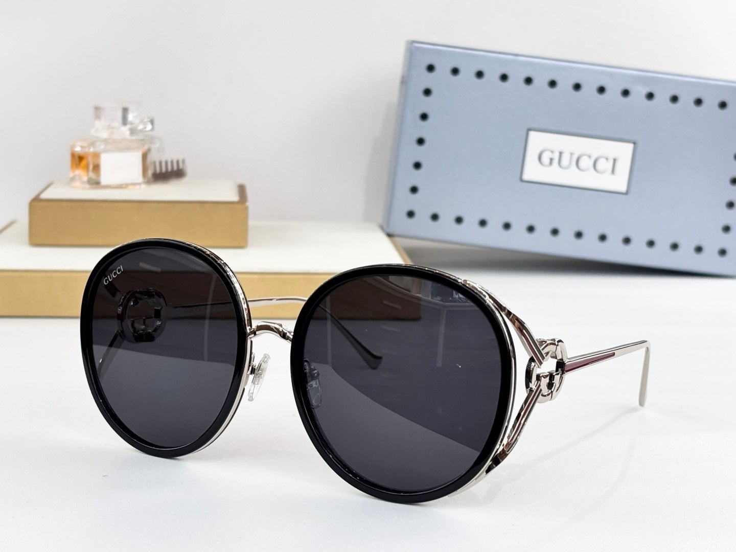GUCCI Sunglasses-GG1622