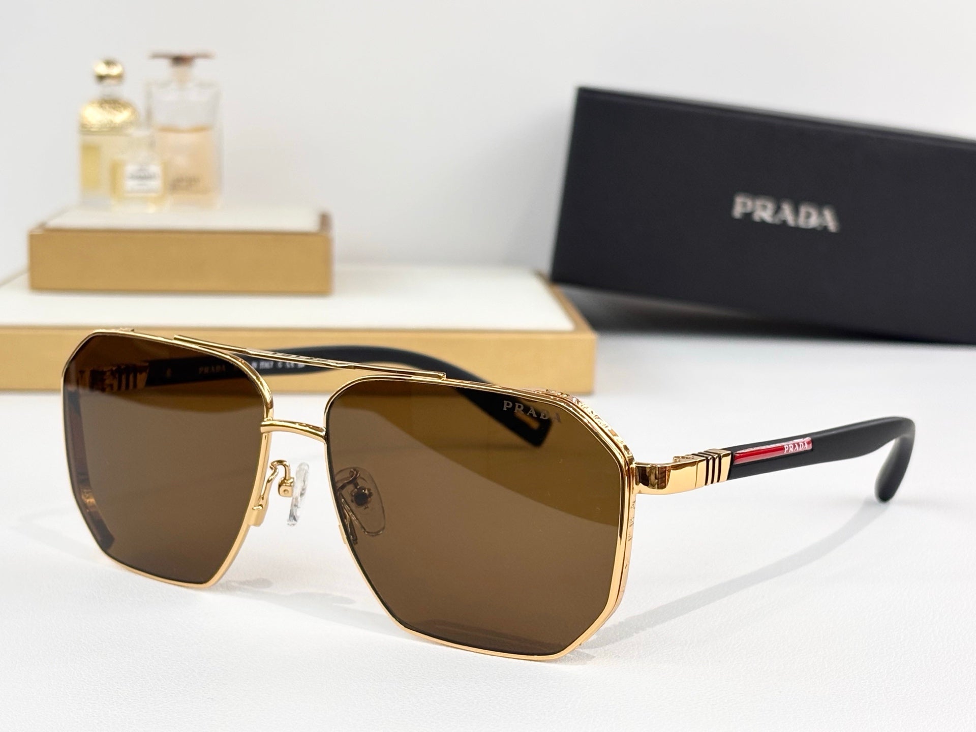 PRADA Sunglasses-PR 182