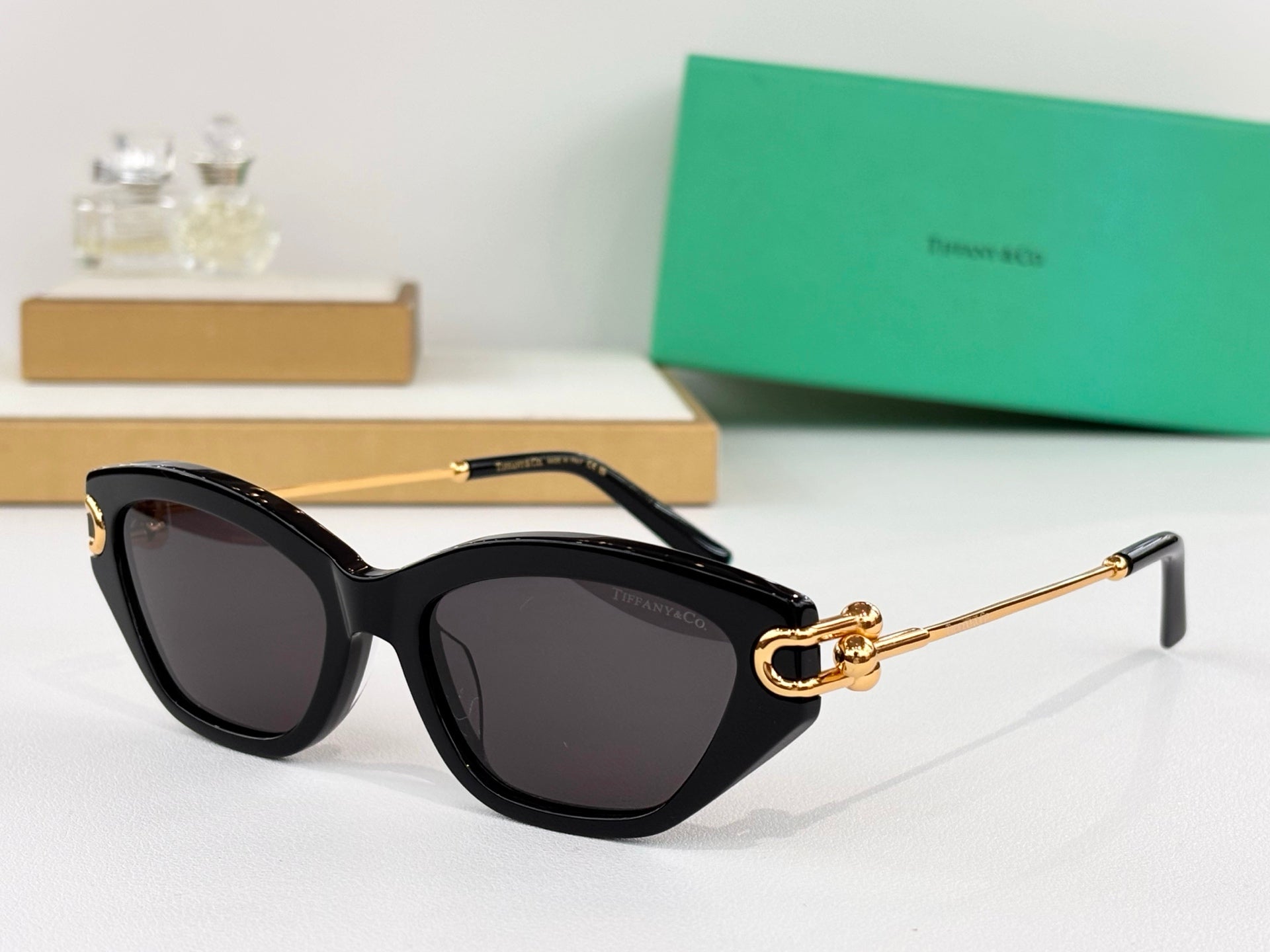 Tiffany & Co. Sunglasses-OTF4231