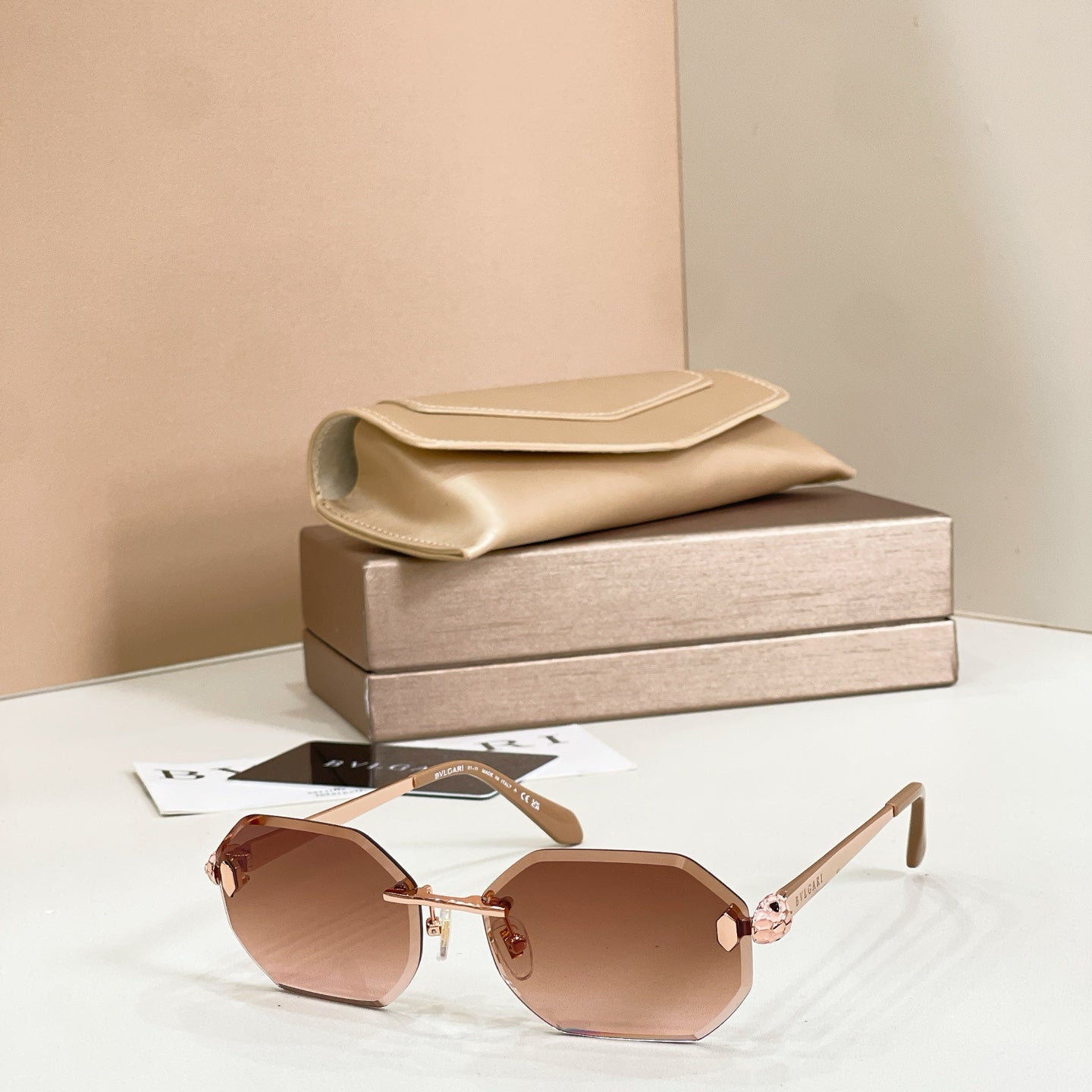 BVLGARI  Sunglasses-BV40105U