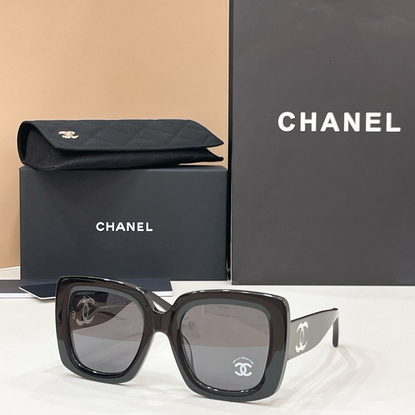 CHANEL Sunglasses-0546
