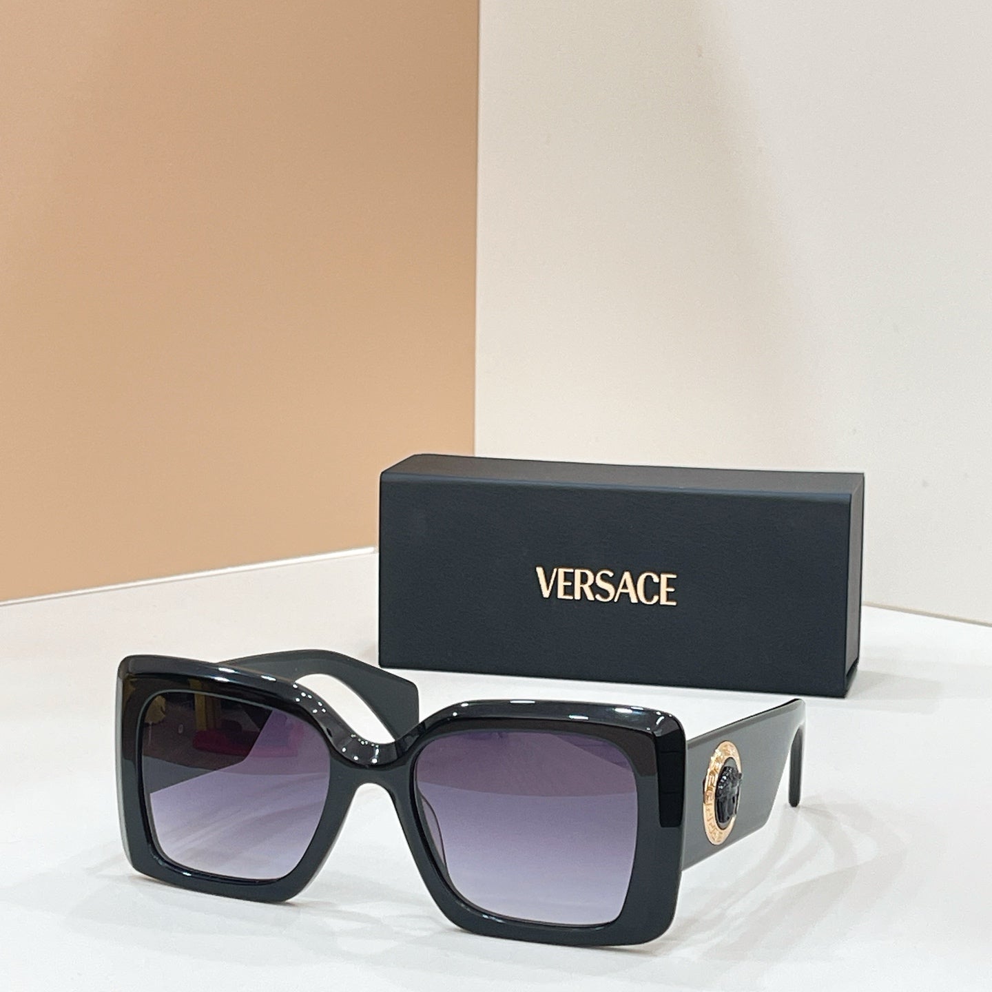 VERSACE Sunglasses-VE4702