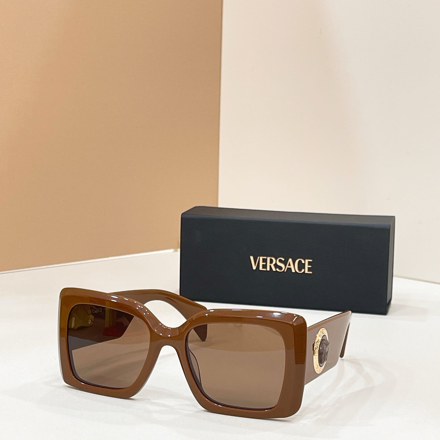 VERSACE Sunglasses-VE4702