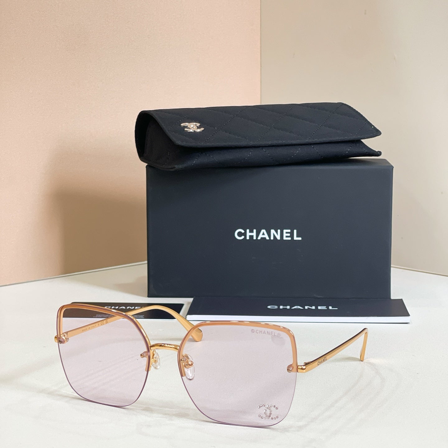 CHANEL Sunglasses 5492-H