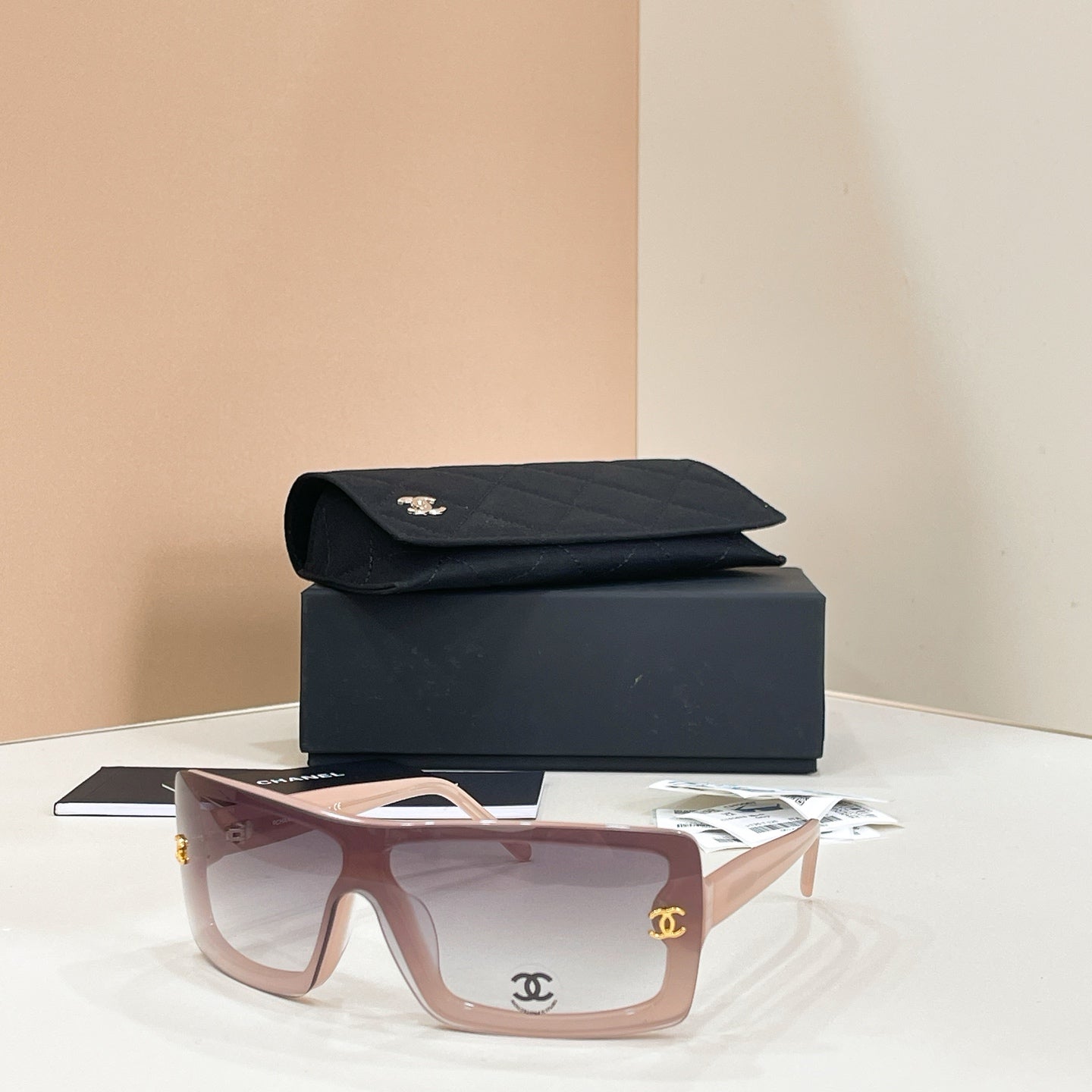 CHANEL Sunglasses CH5507