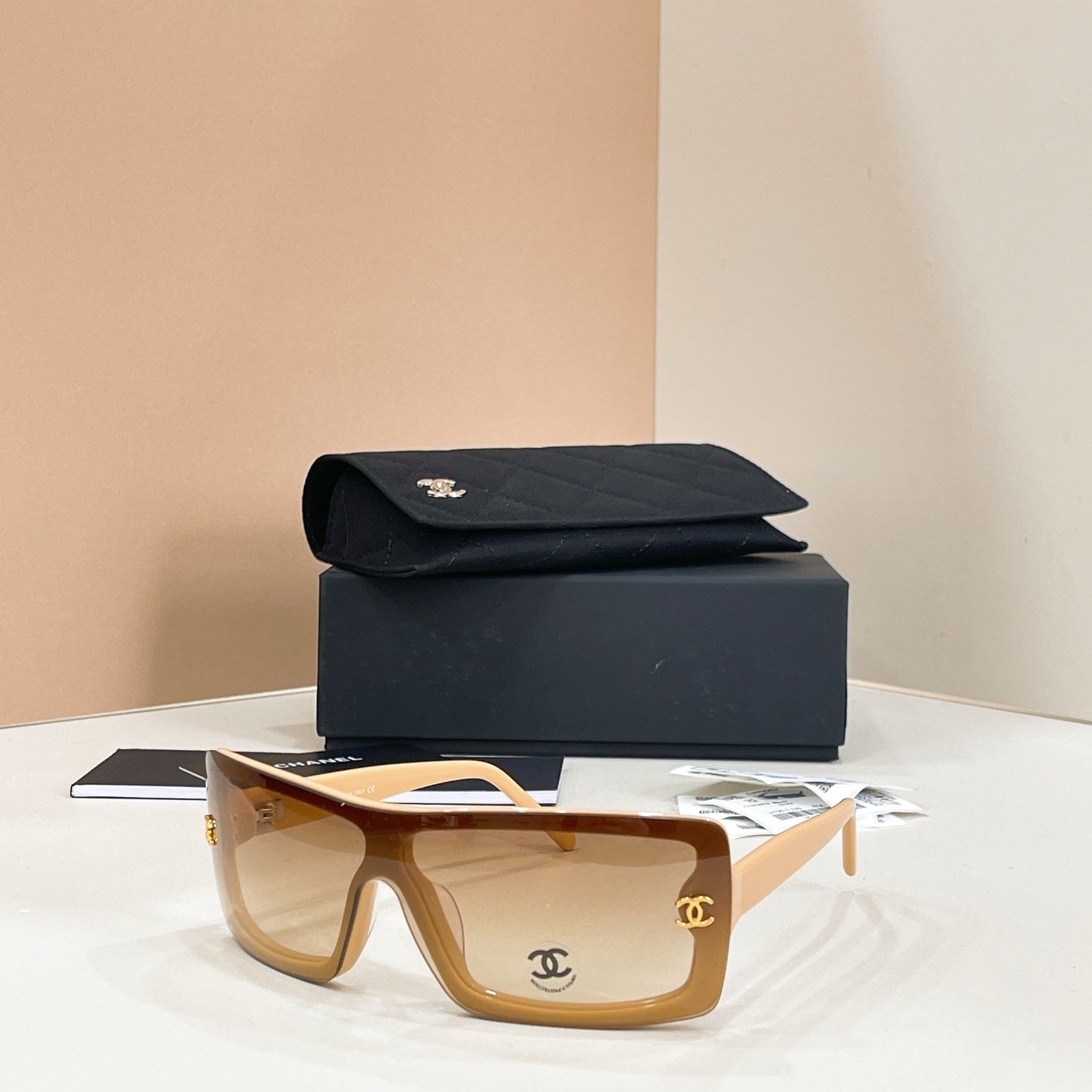 CHANEL Sunglasses CH5507