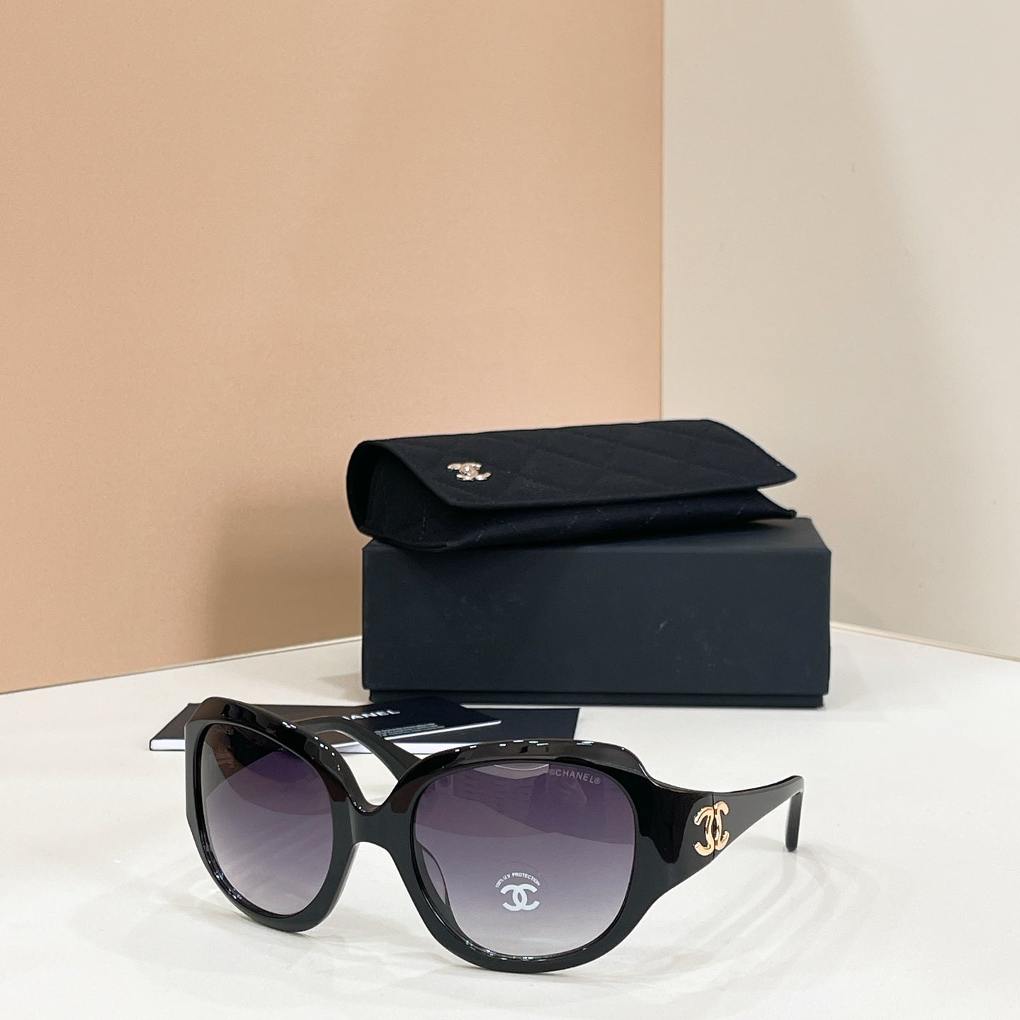 CHANEL Sunglasses 9199