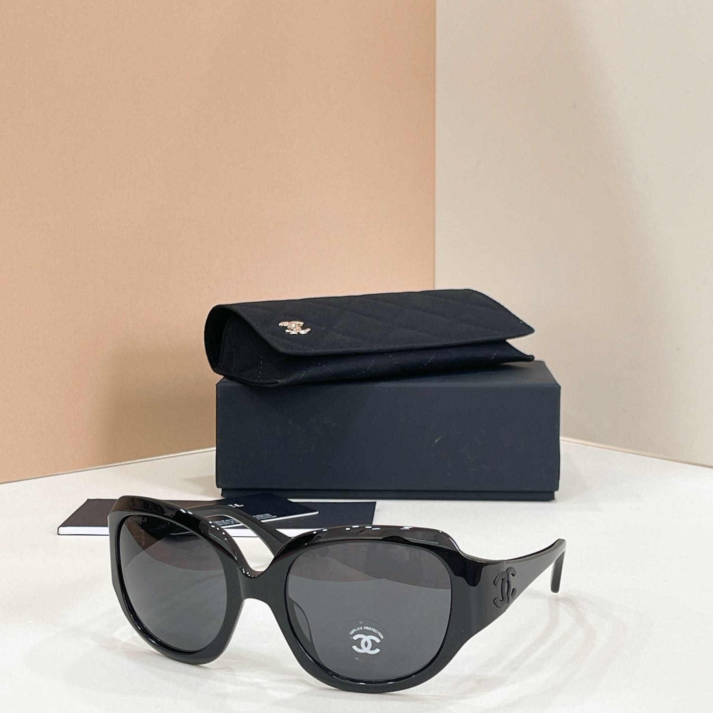 CHANEL Sunglasses 9199