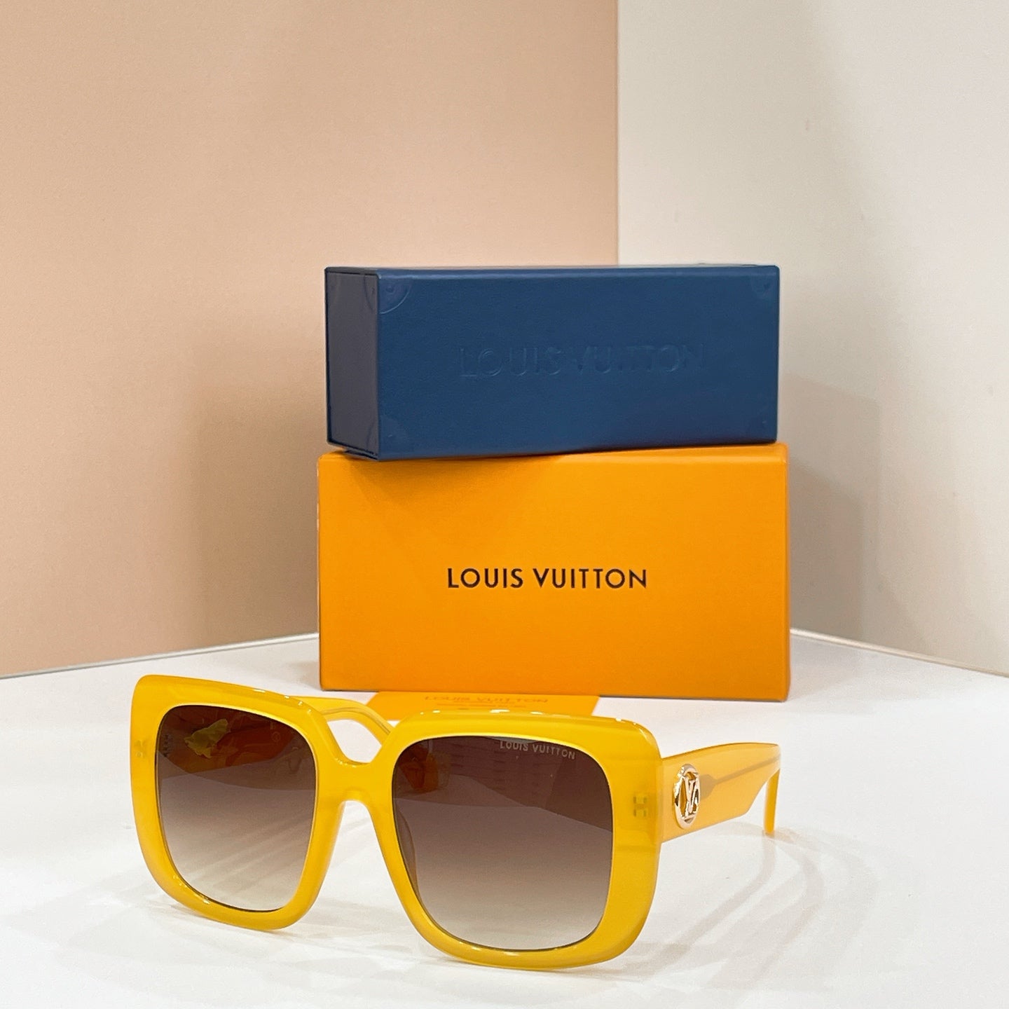 LOUIS VUITTON Eyeglasses Z2592