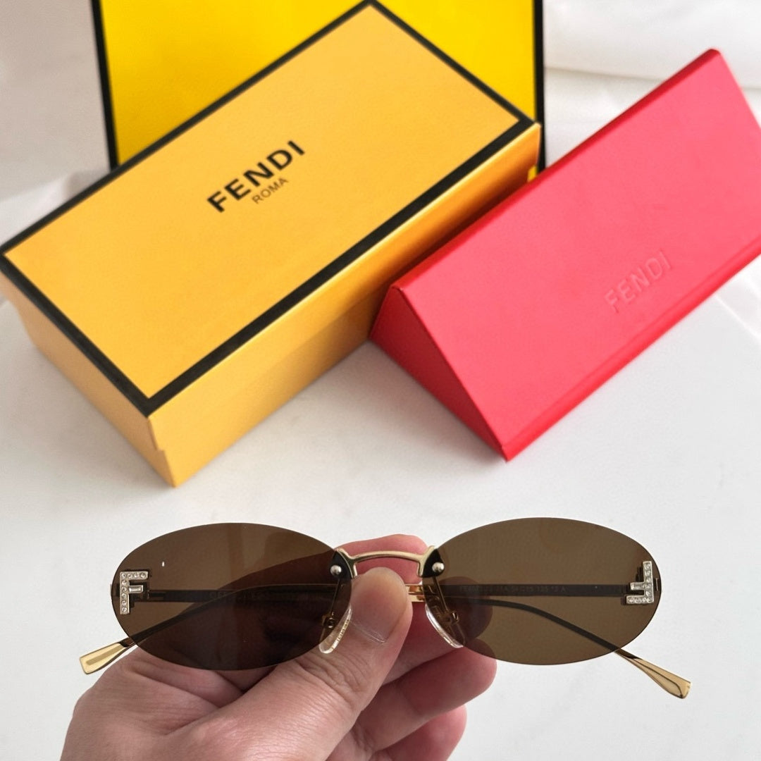 FENDI Sunglasses FE4075US