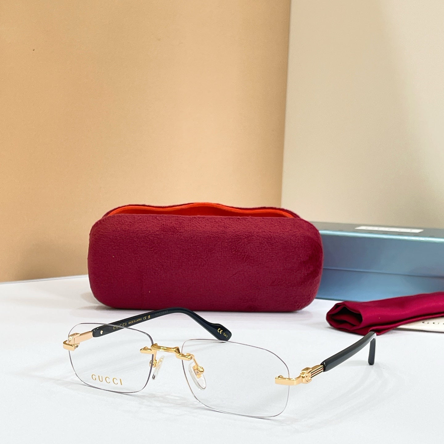GUCCI Sunglasses GG1221S