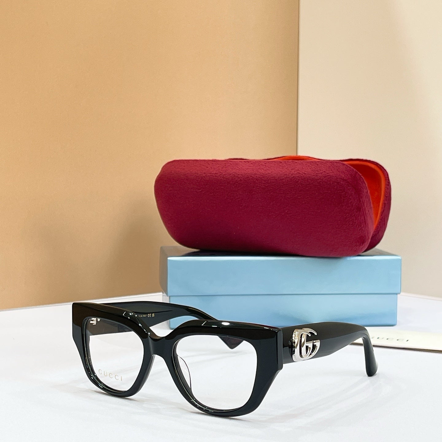 GUCCI Eyeglasses GG1847O