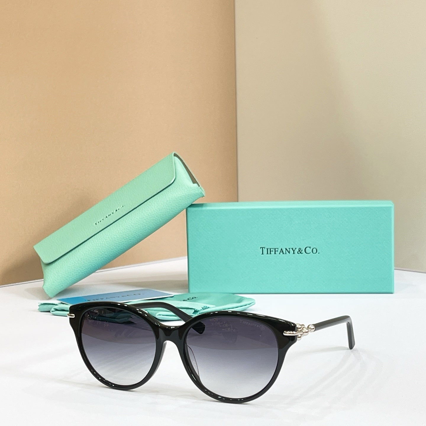TIFFANY & CO. Eyeglasses TF2289D