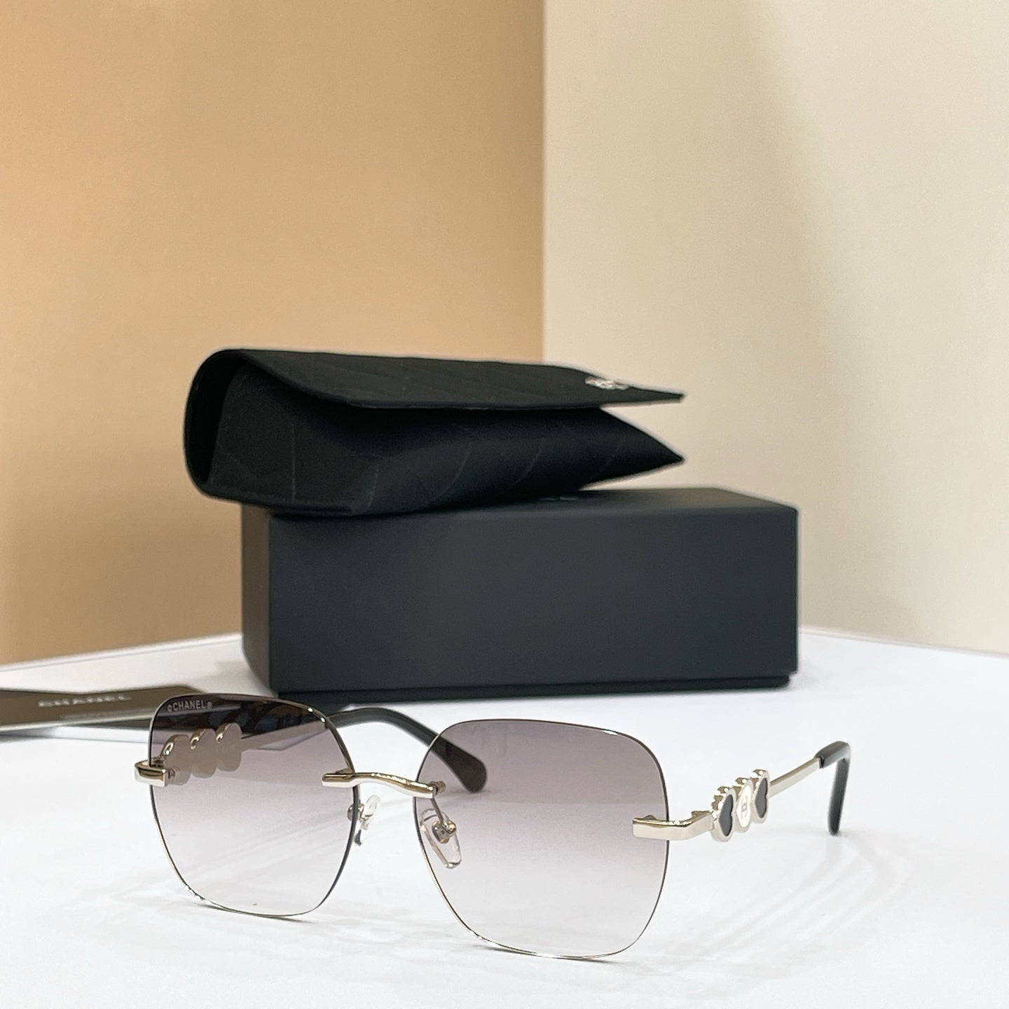 CHANEL Sunglasses CH7300B