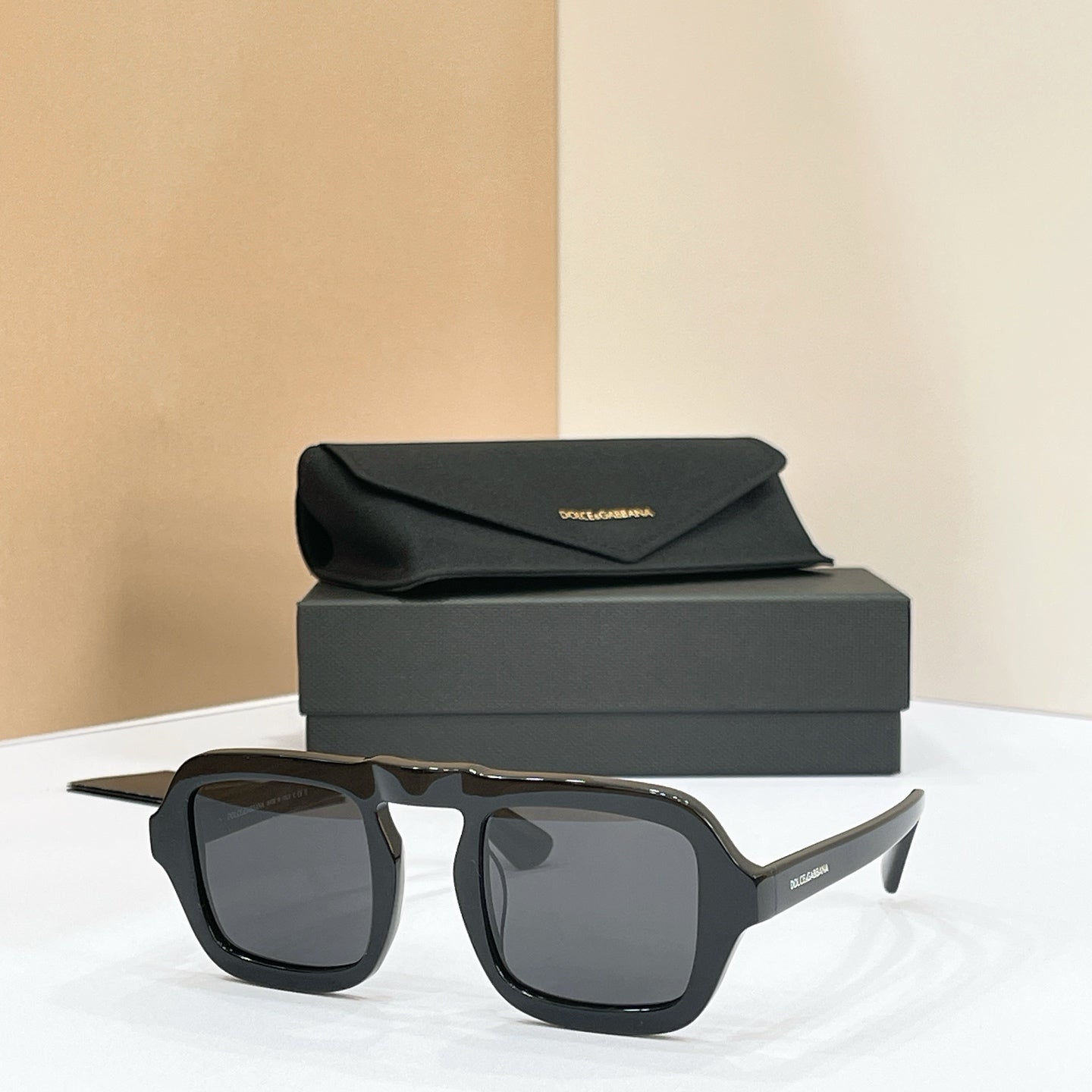 DOLCE & GABBANA Sunglasses DG4553