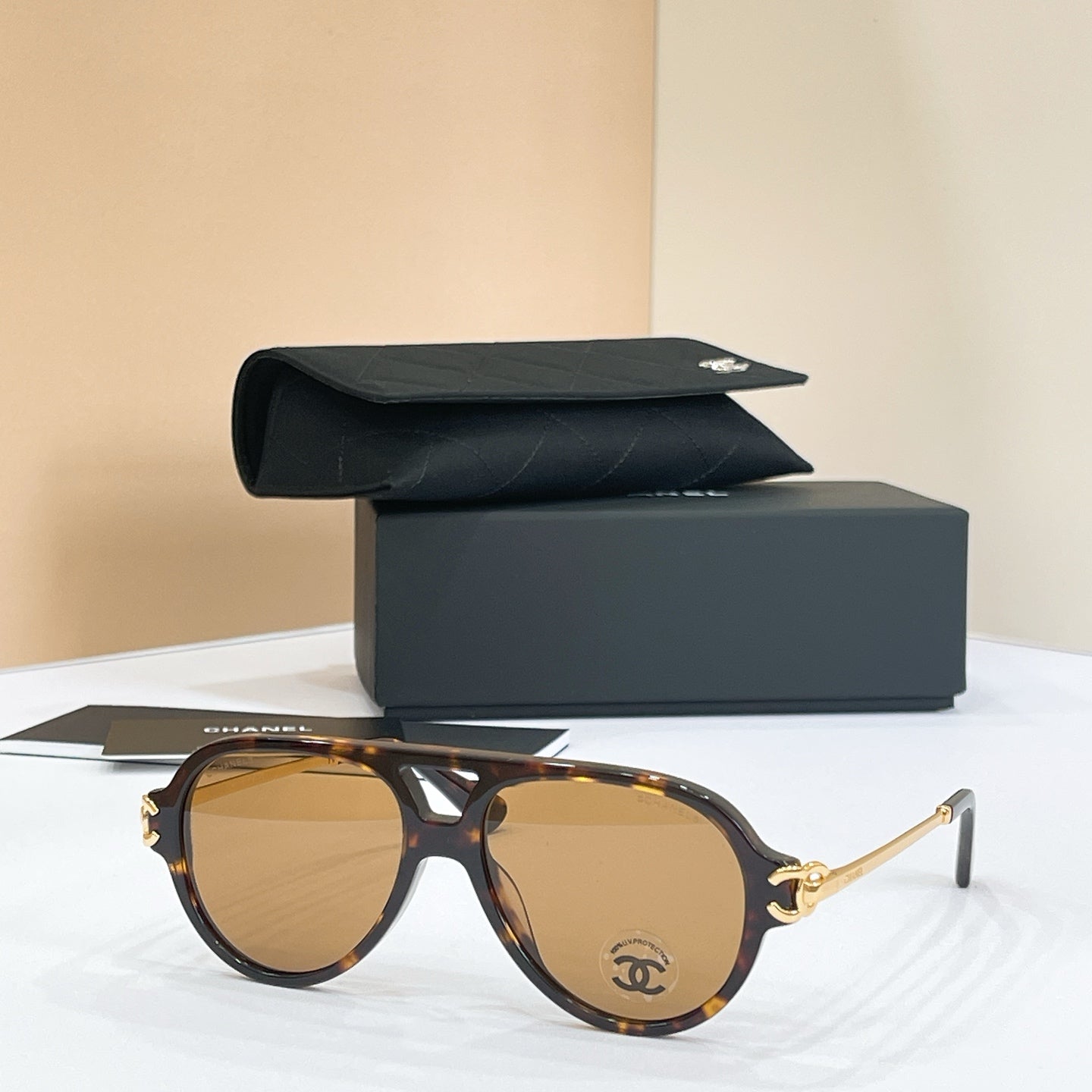CHANEL Sunglasses CH5574