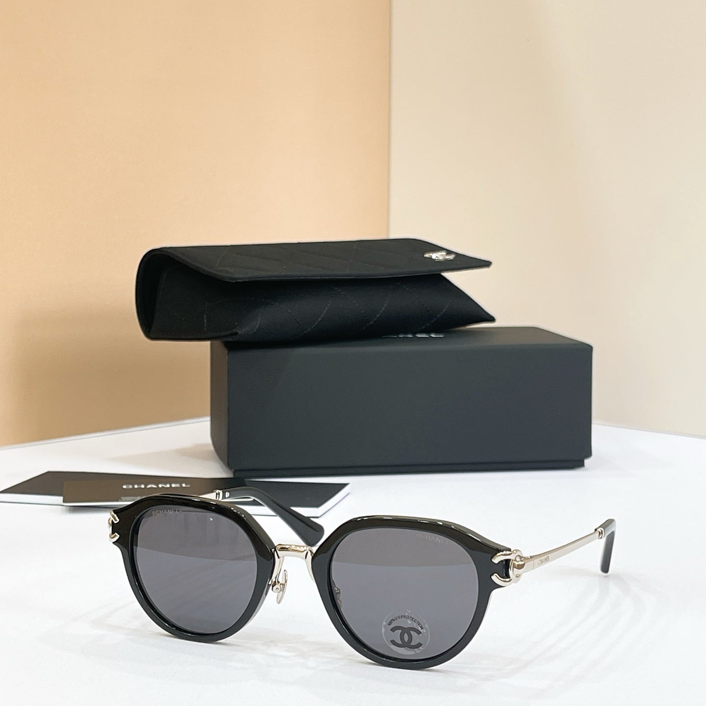 CHANEL Sunglasses CH5575