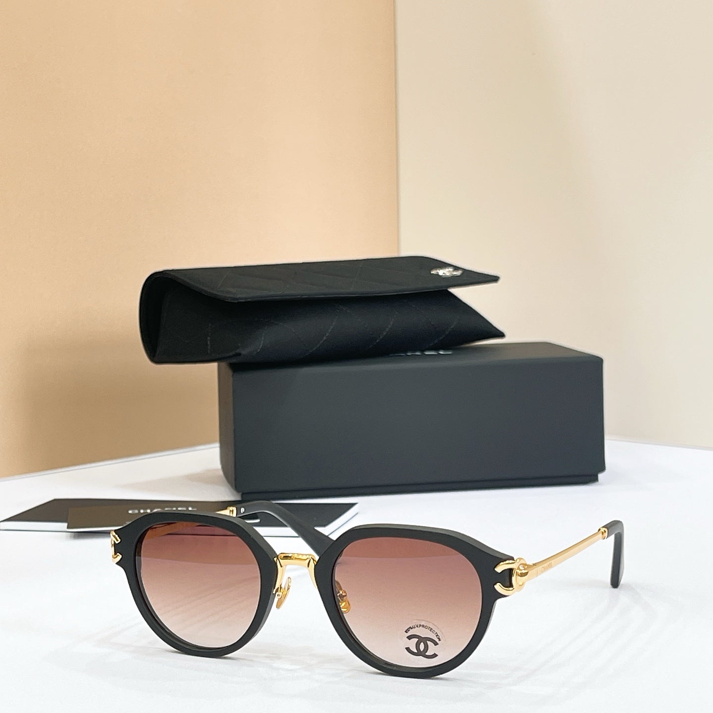 CHANEL Sunglasses CH5575