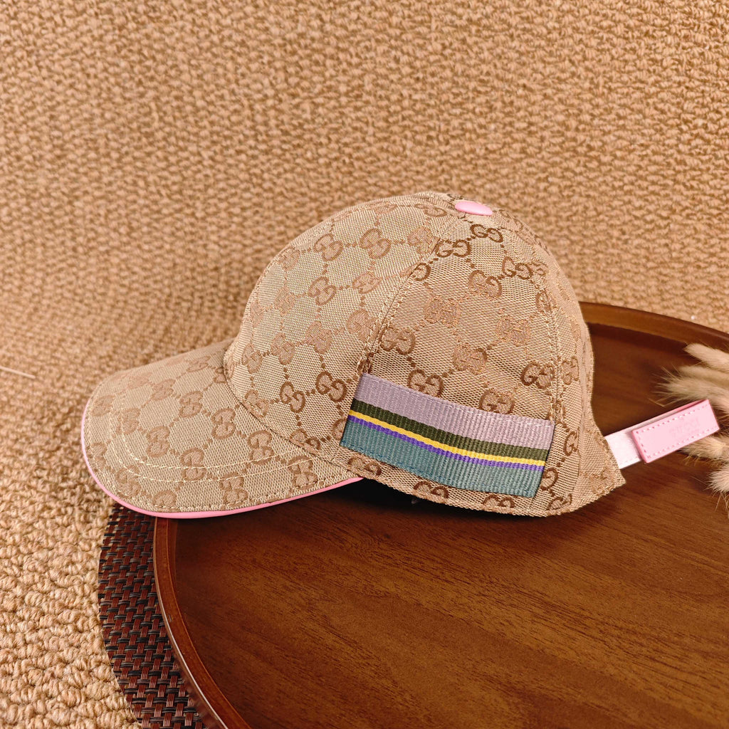 GUCCI Champagne Gold Minimalist Baseball Cap