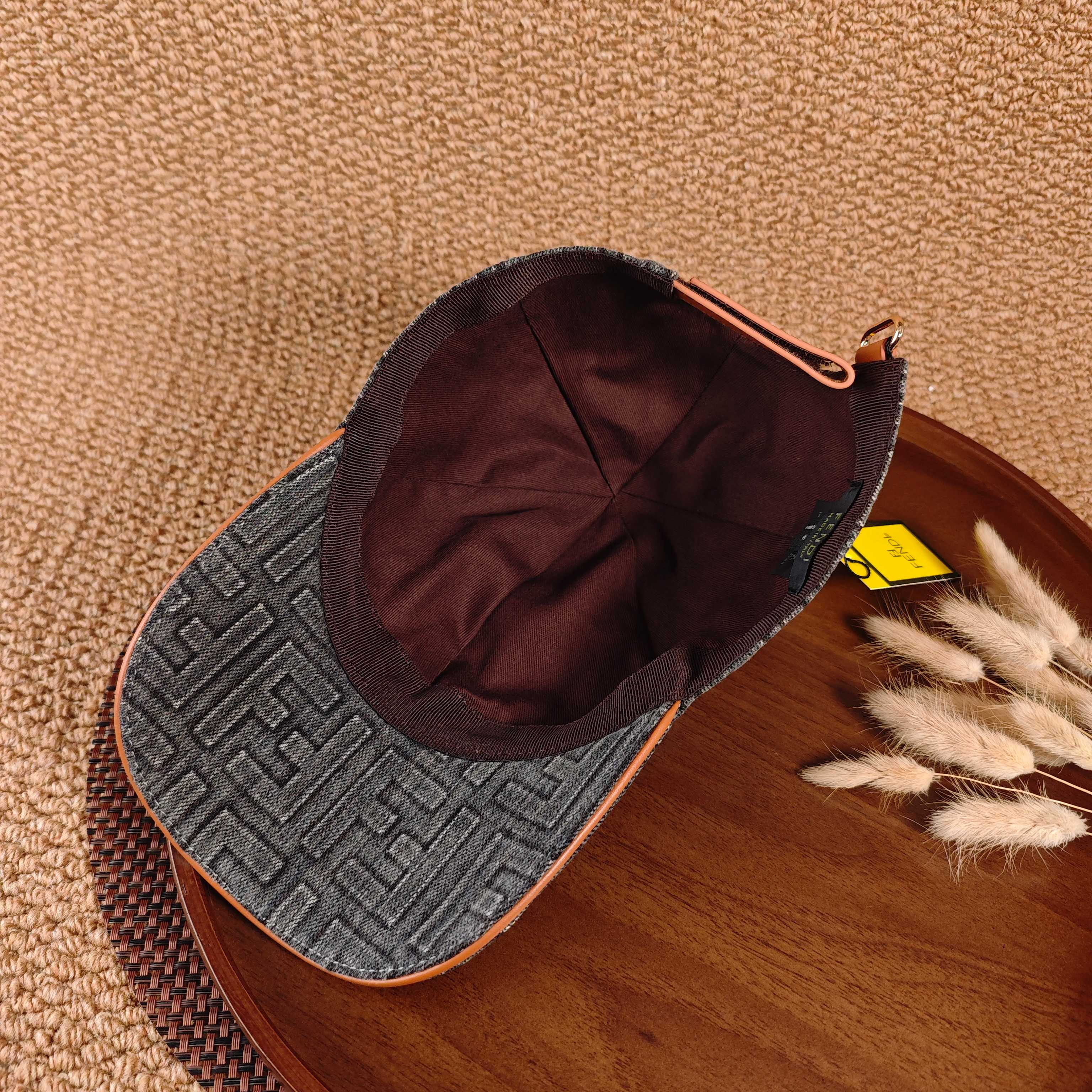 FENDI Baseball Cap – Light Grey