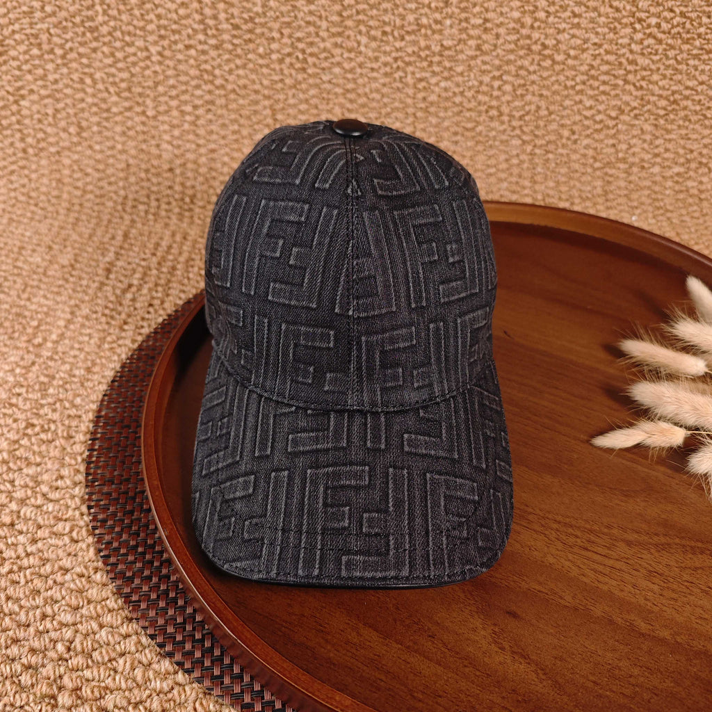 FENDI Baseball Cap – Black