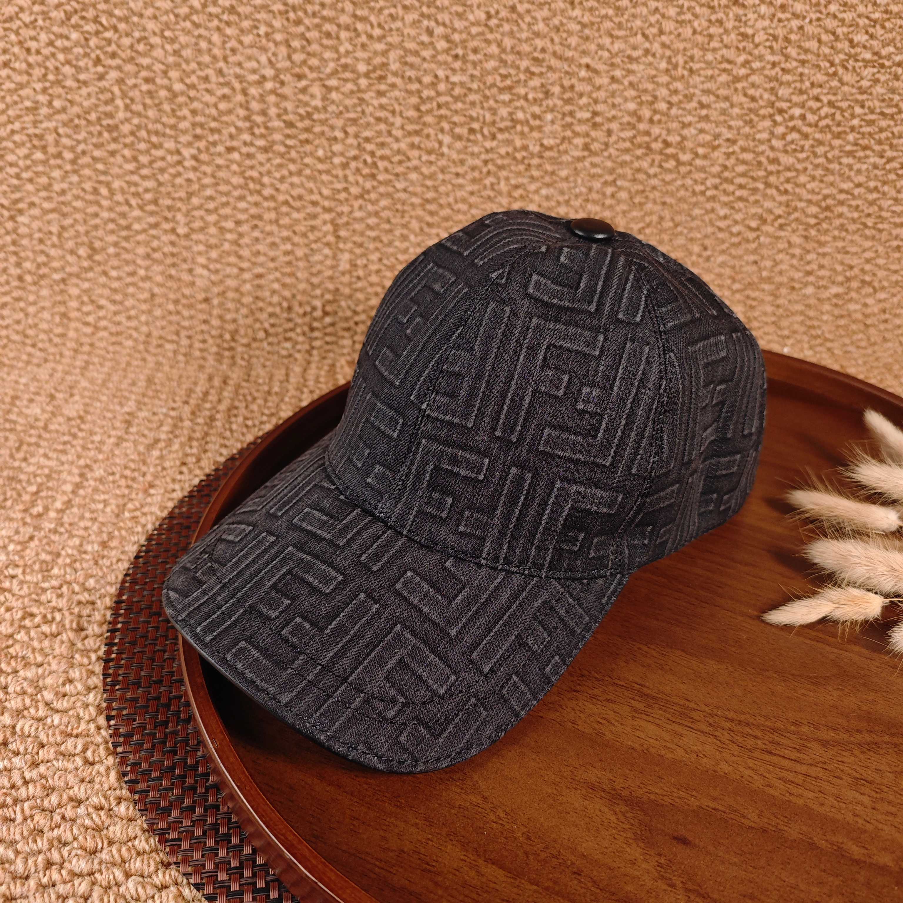 FENDI Baseball Cap – Black