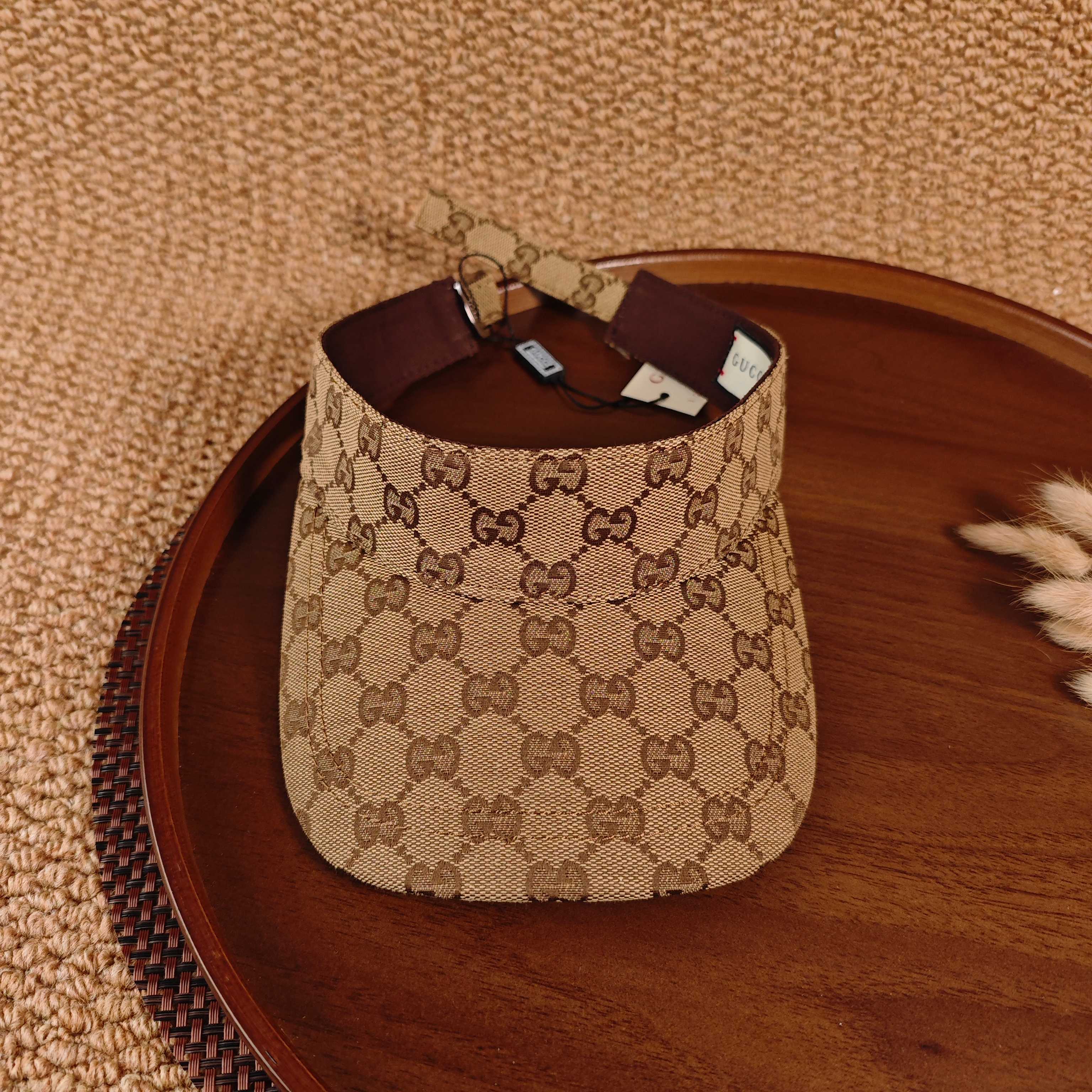 GUCCI GG Monogram Canvas Sun Visor