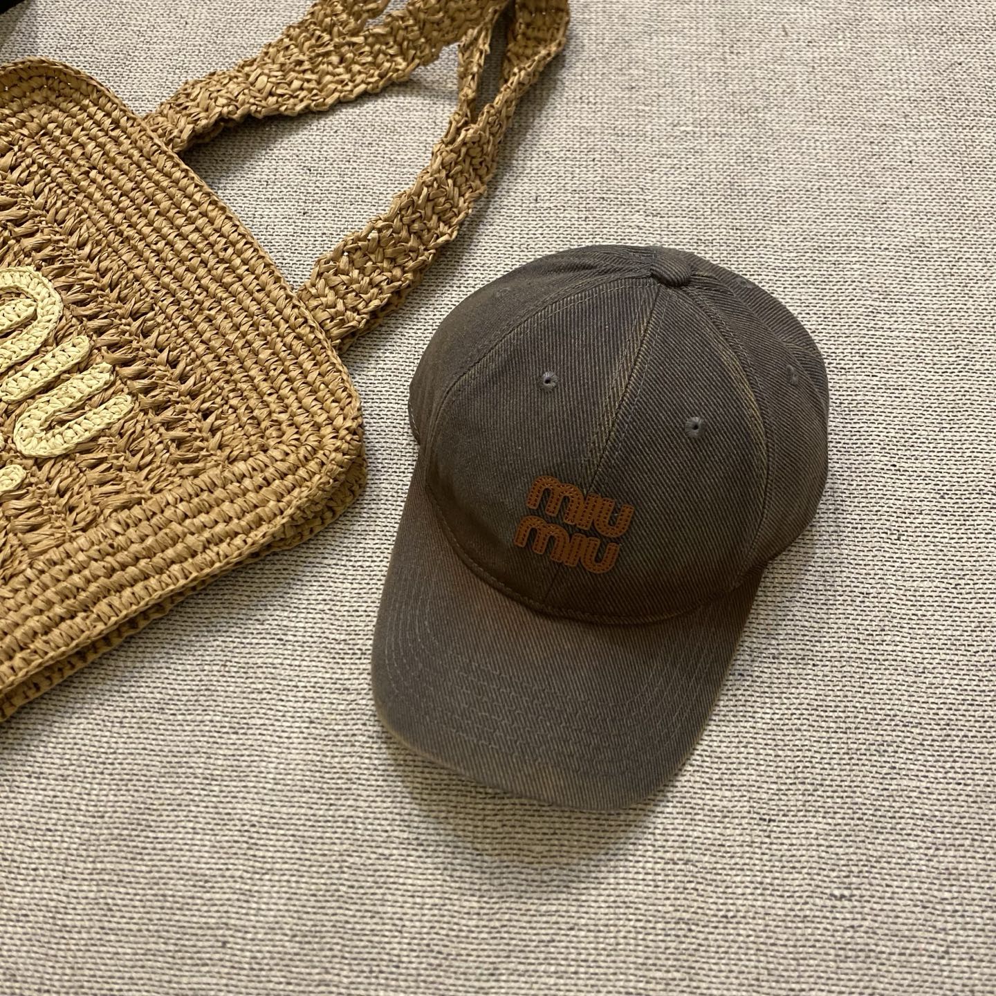MIU MIU Gradient Washed Baseball Cap