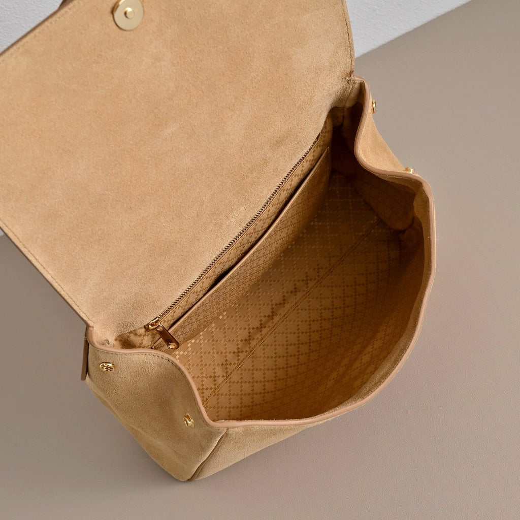 Gucci Paparazzo Medium Top Handle Bag