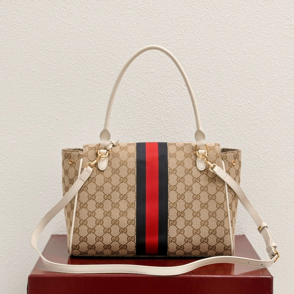 GUCCI GG Paparazzo Medium Shoulder Bag