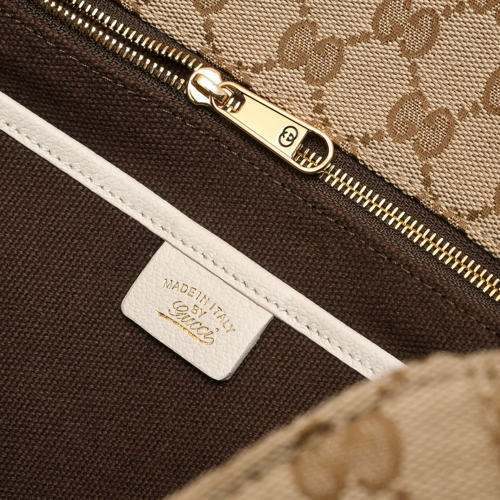 GUCCI GG Paparazzo Medium Shoulder Bag