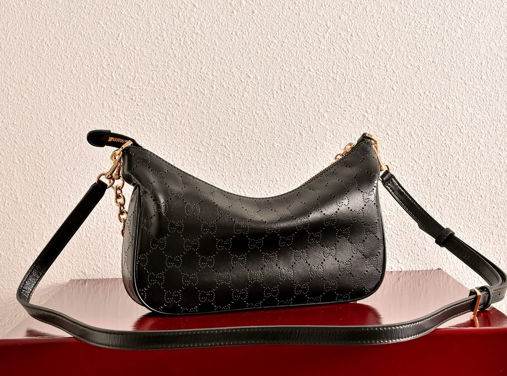 GUCCI Lady Lunetta Small Shoulder Bag
