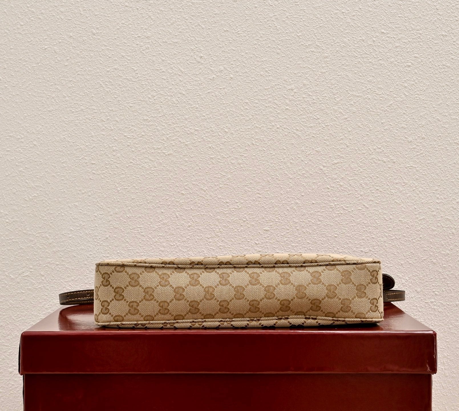 GUCCI Lady Lunetta Medium Shoulder Bag