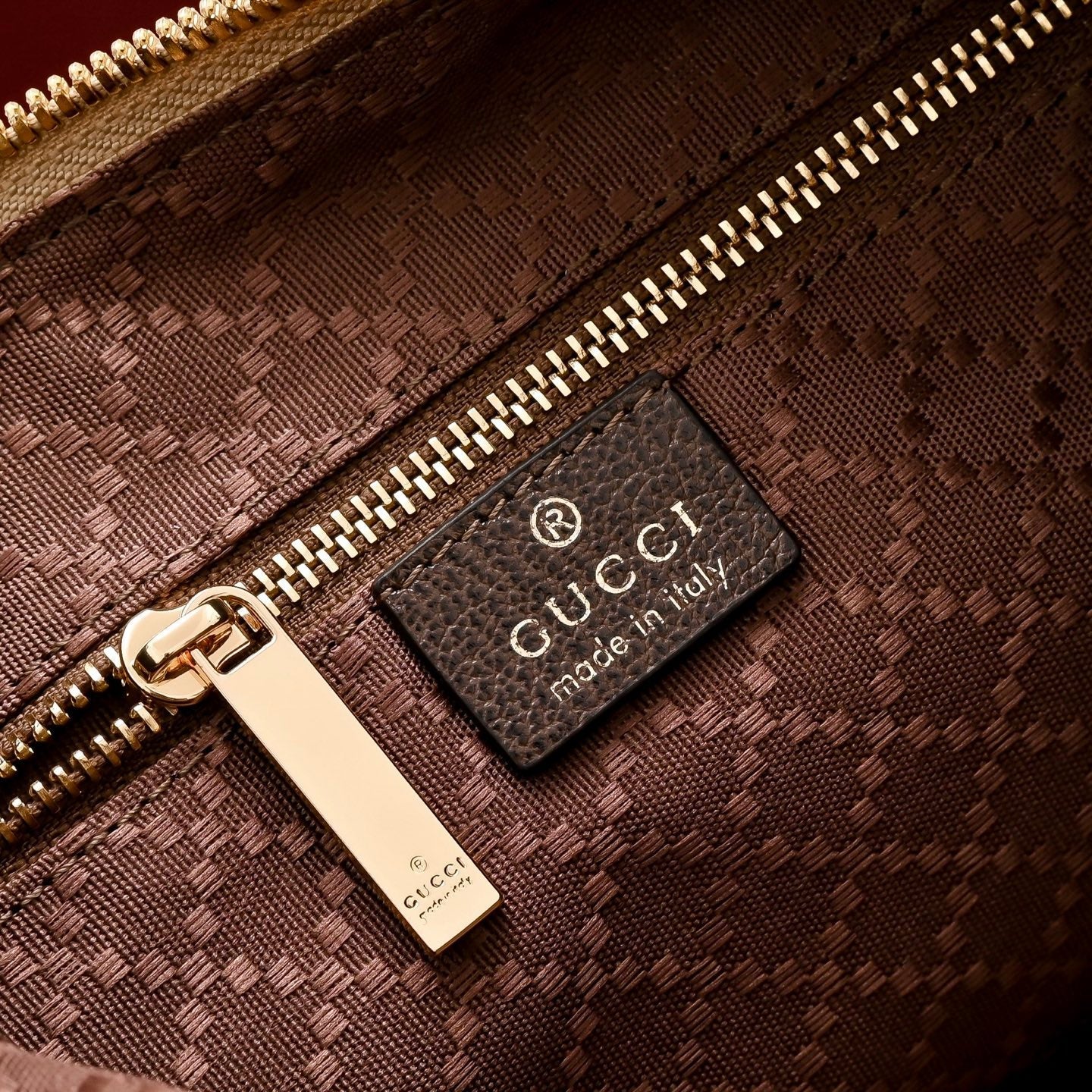 GUCCI Lady Lunetta Small Shoulder Bag