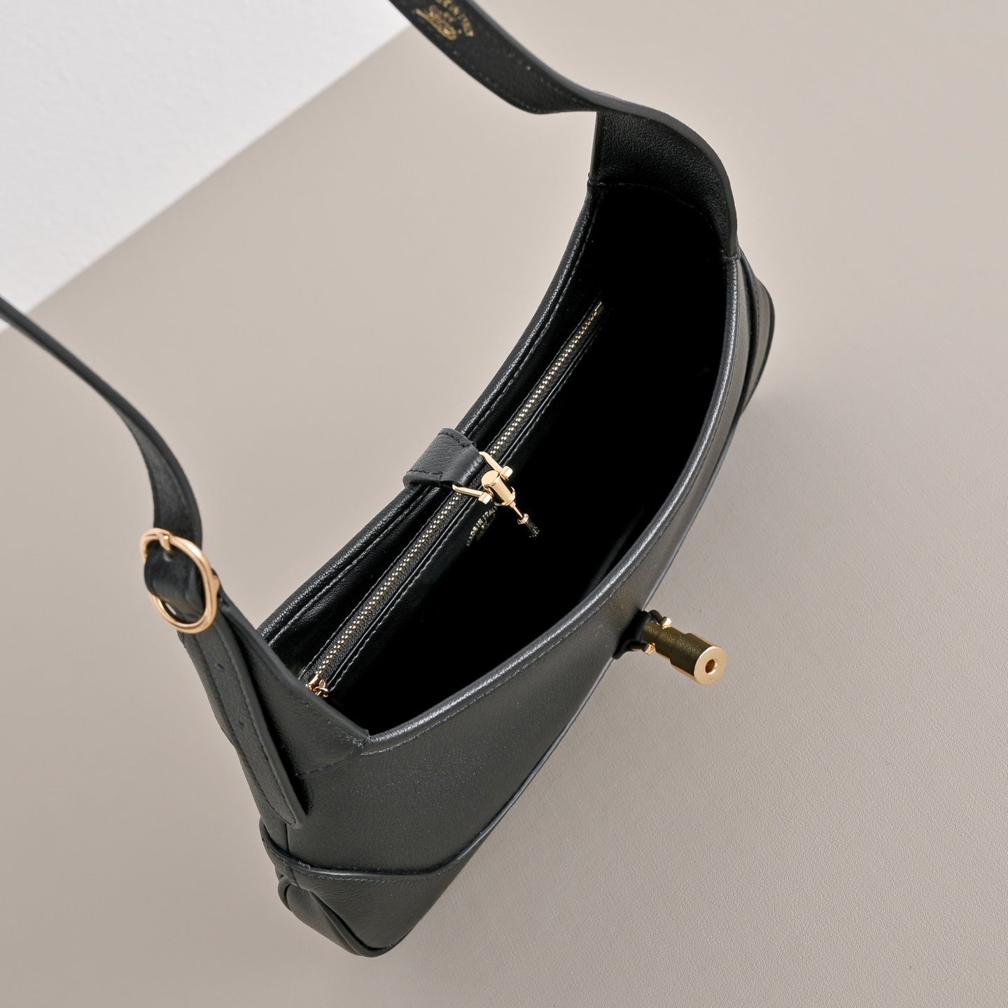 GUCCI Jackie 1961 Shoulder Bag