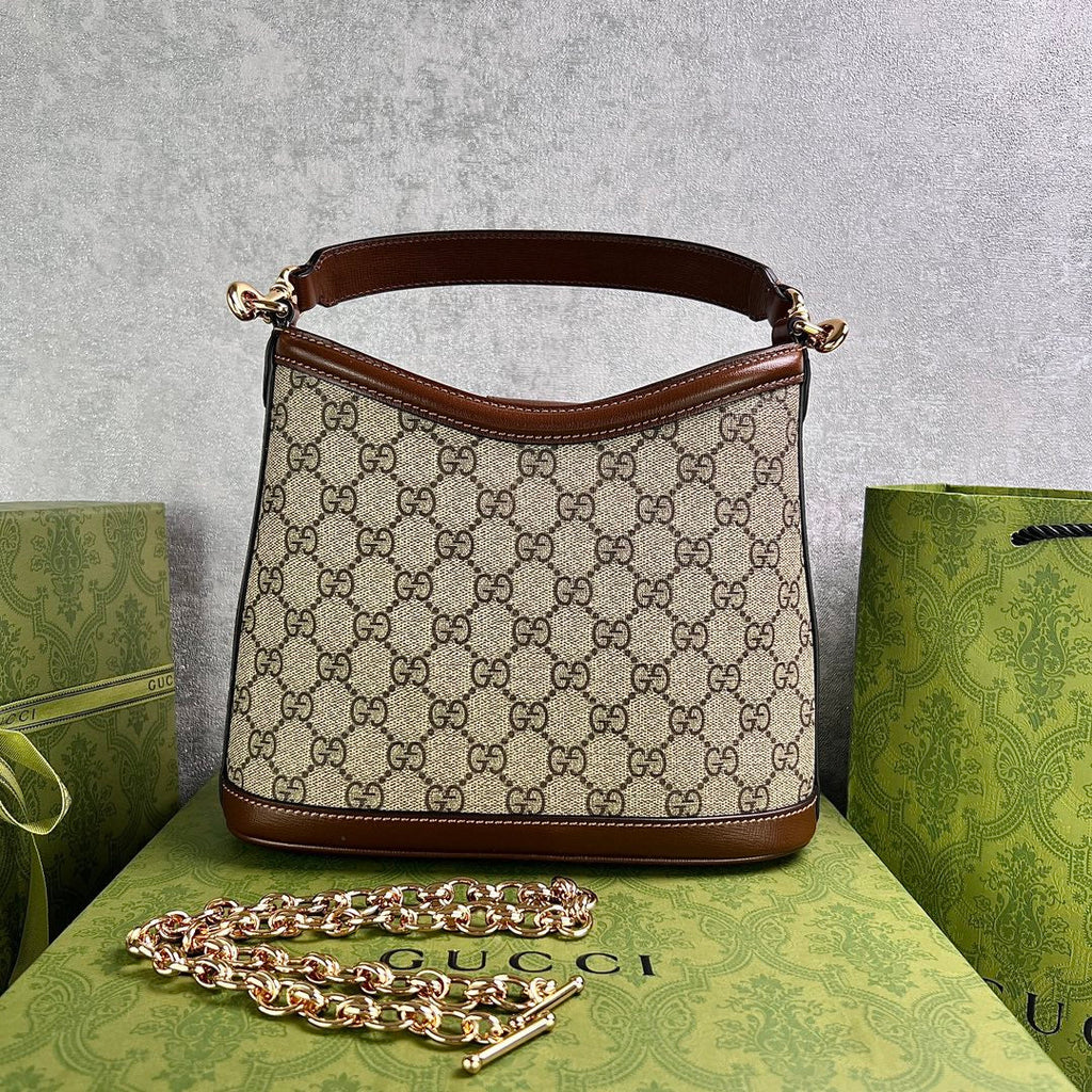 GUCCI GG Retro Bucket Bag